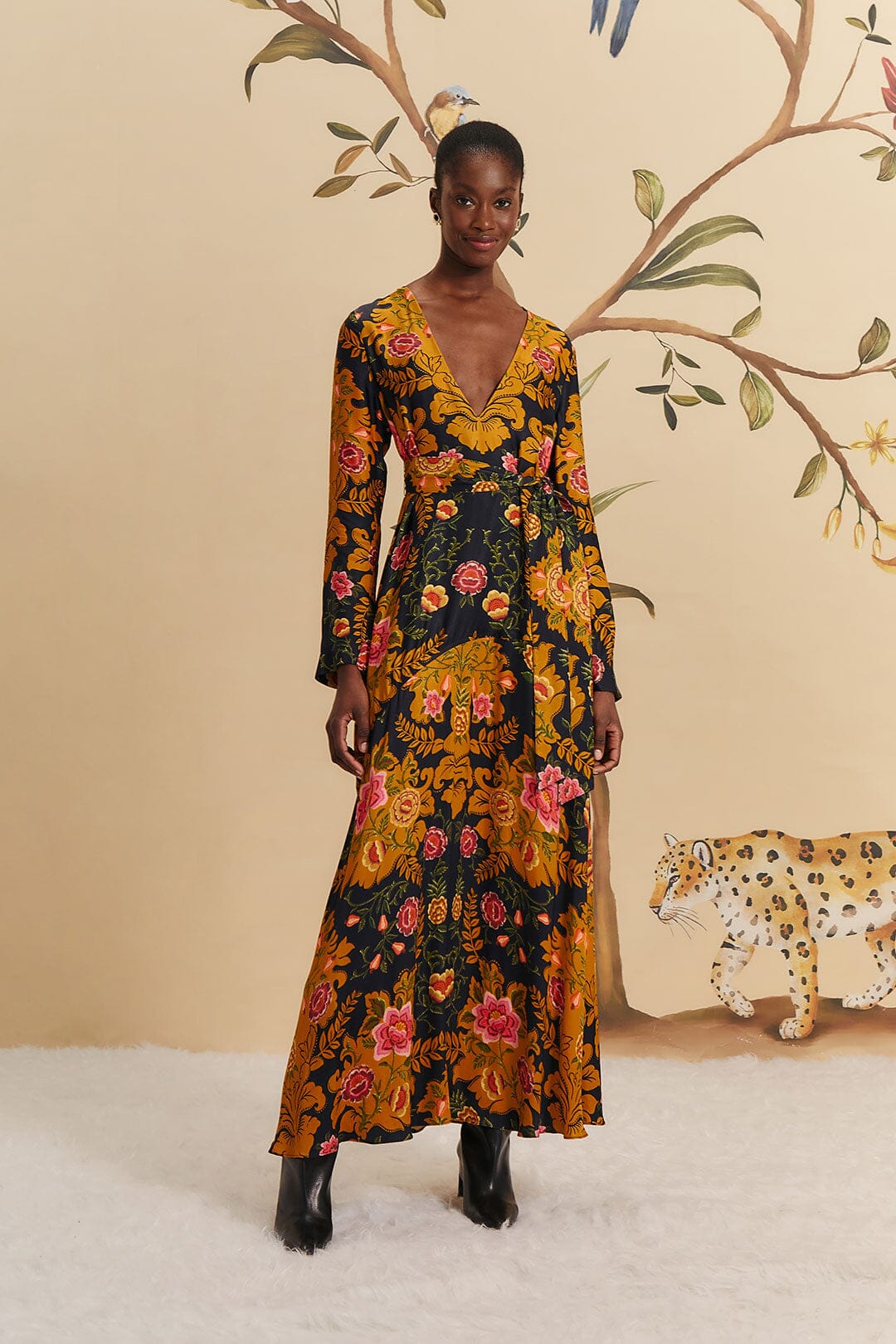 ARABESQUE FLORAL BLACK MAXI DRESS
