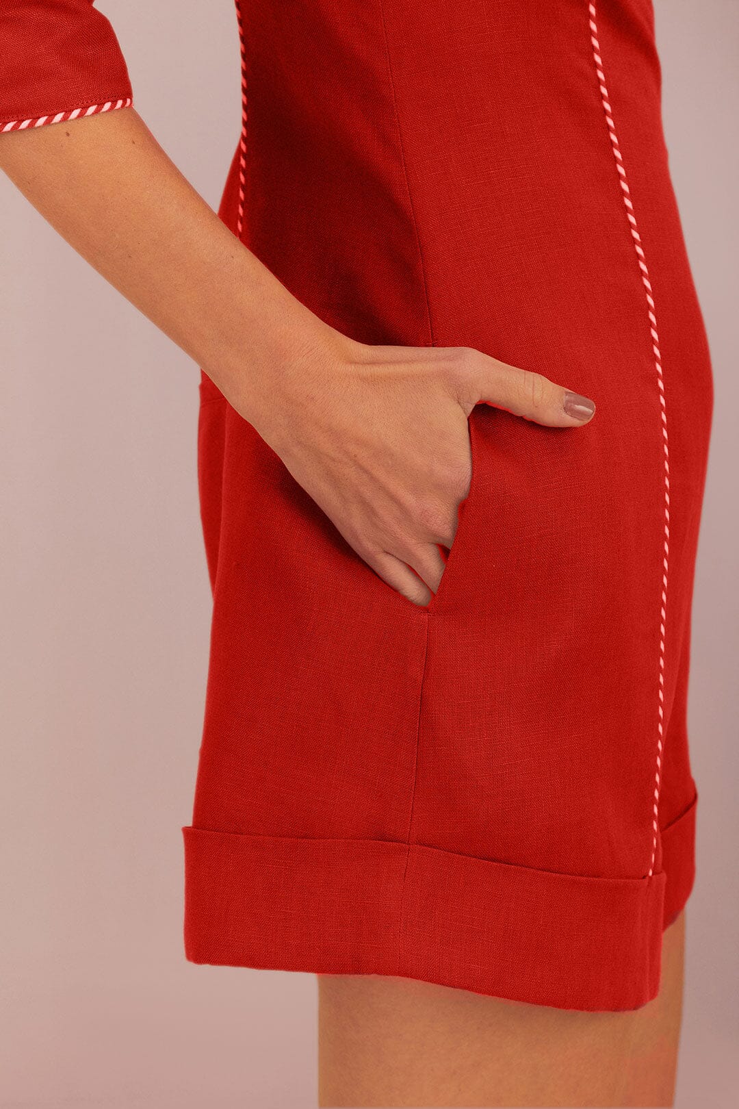 RED STRAIGHT NECKLINE SHORT SLEEVE MINI JUMPSUIT