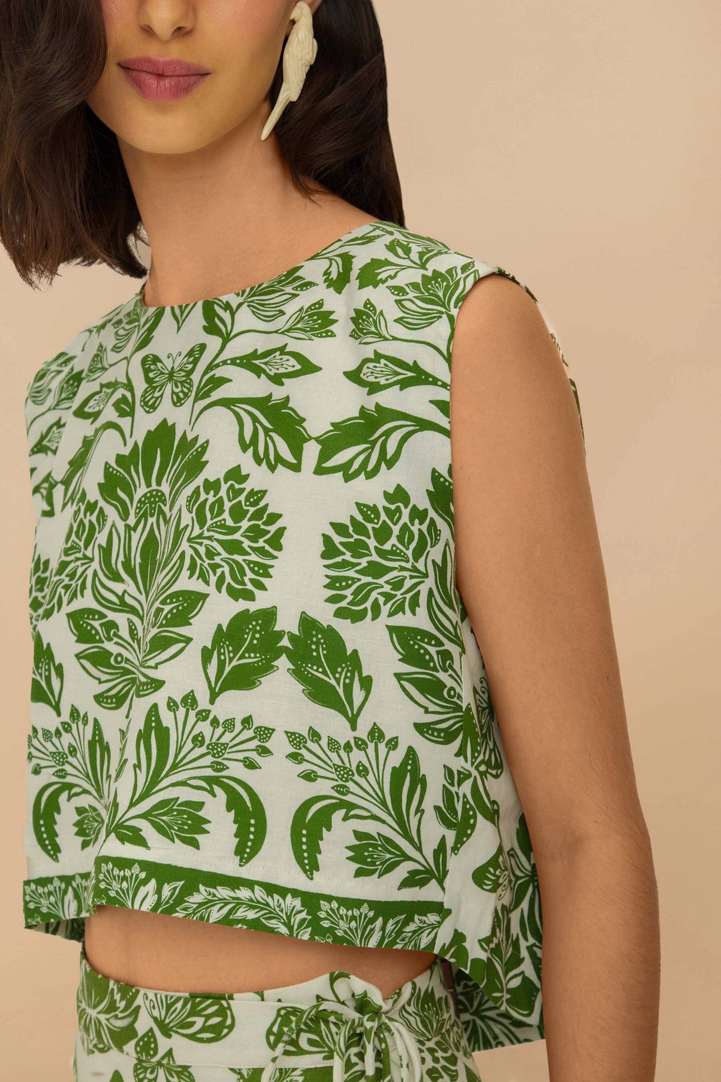 Green Delicate Tapestry LENZING™ ECOVERO™ Euroflax™ Blouse