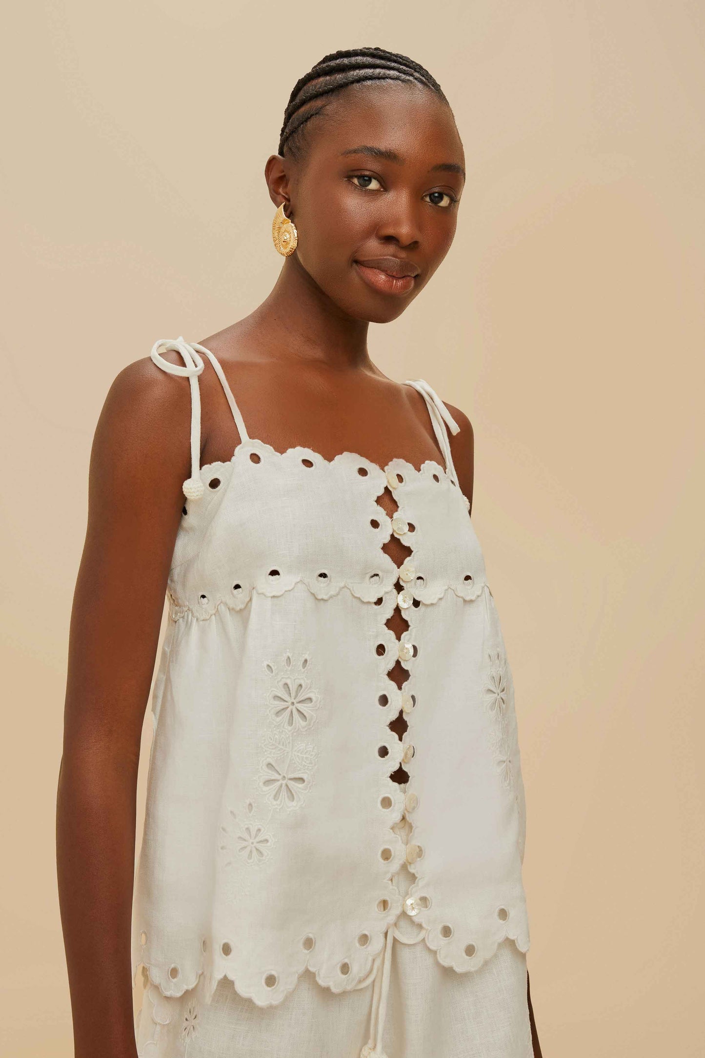Off-White Flowers Richelieu Euroflax™ Premium Linen Blouse