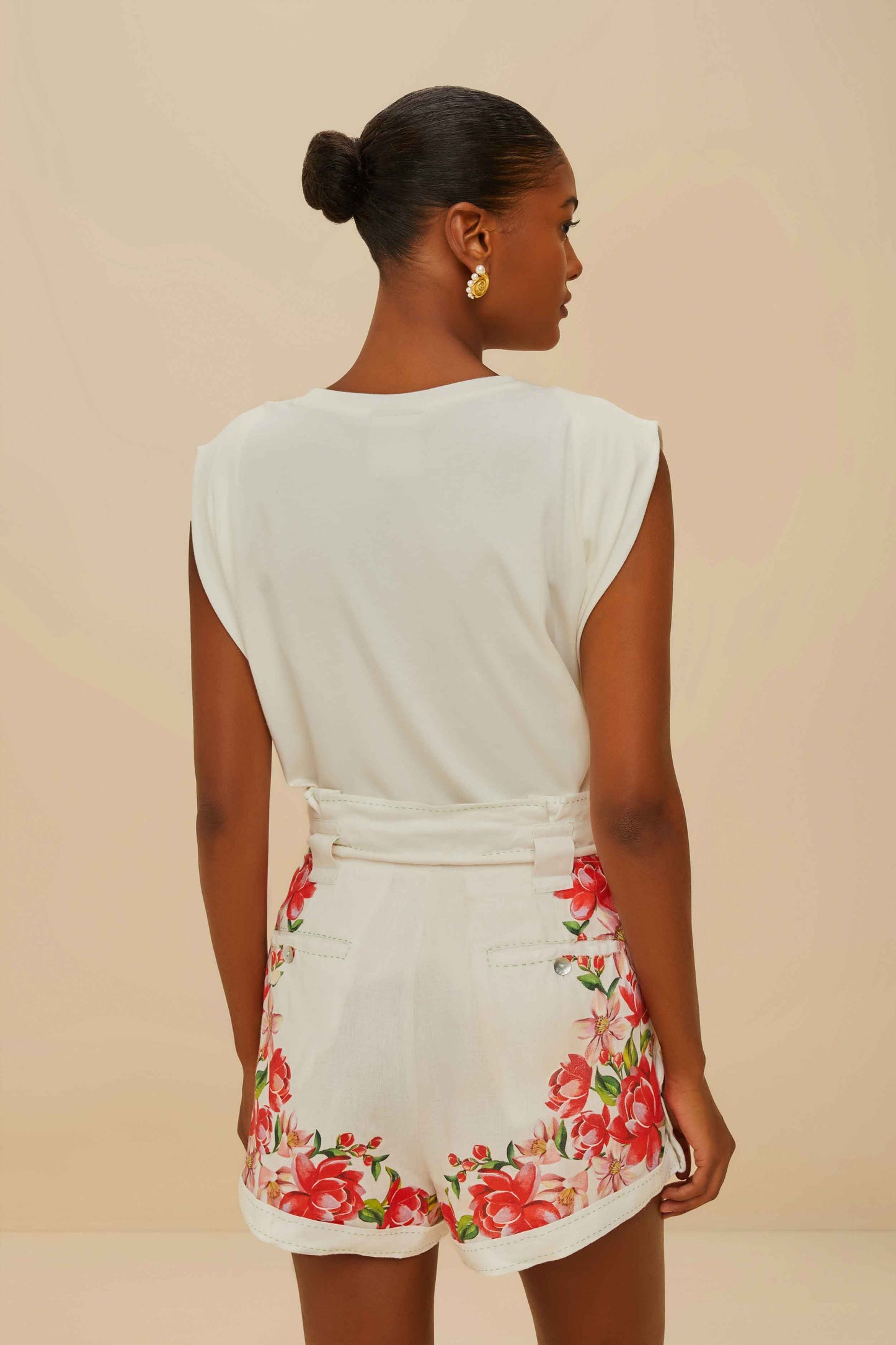 Off-White Flower Tapestry Embroidered Shorts