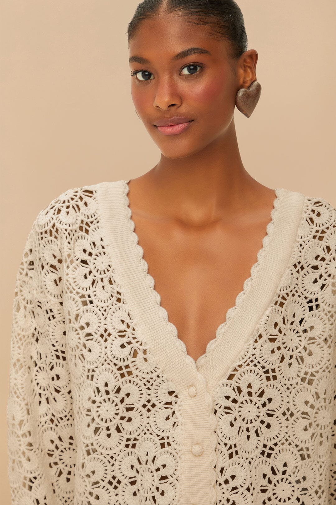 Off-White Flower Crochet Cardigan