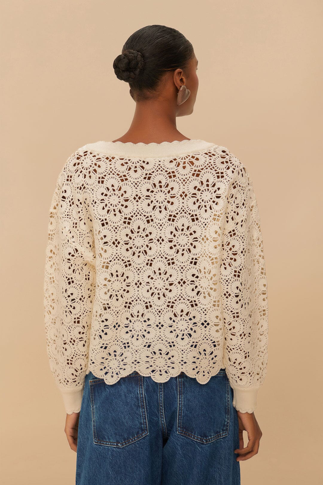 Off-White Flower Crochet Cardigan