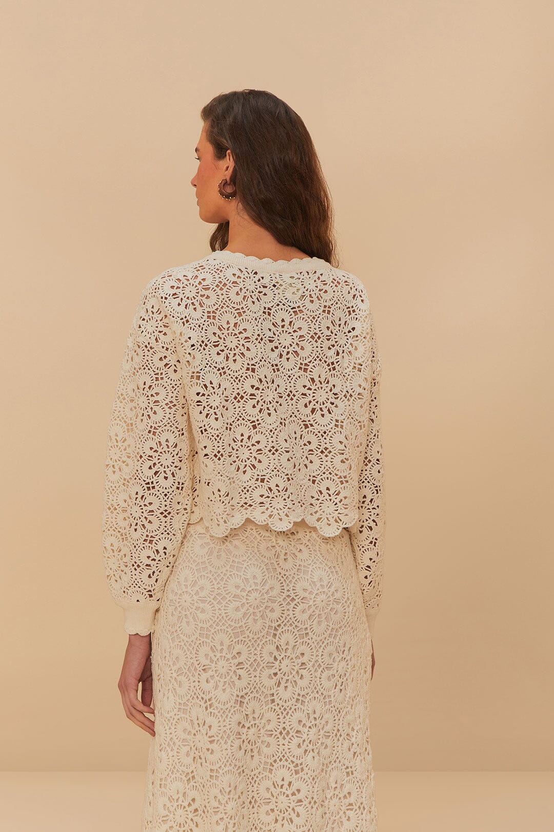 OFF-WHITE FLOWER CROCHET CARDIGAN