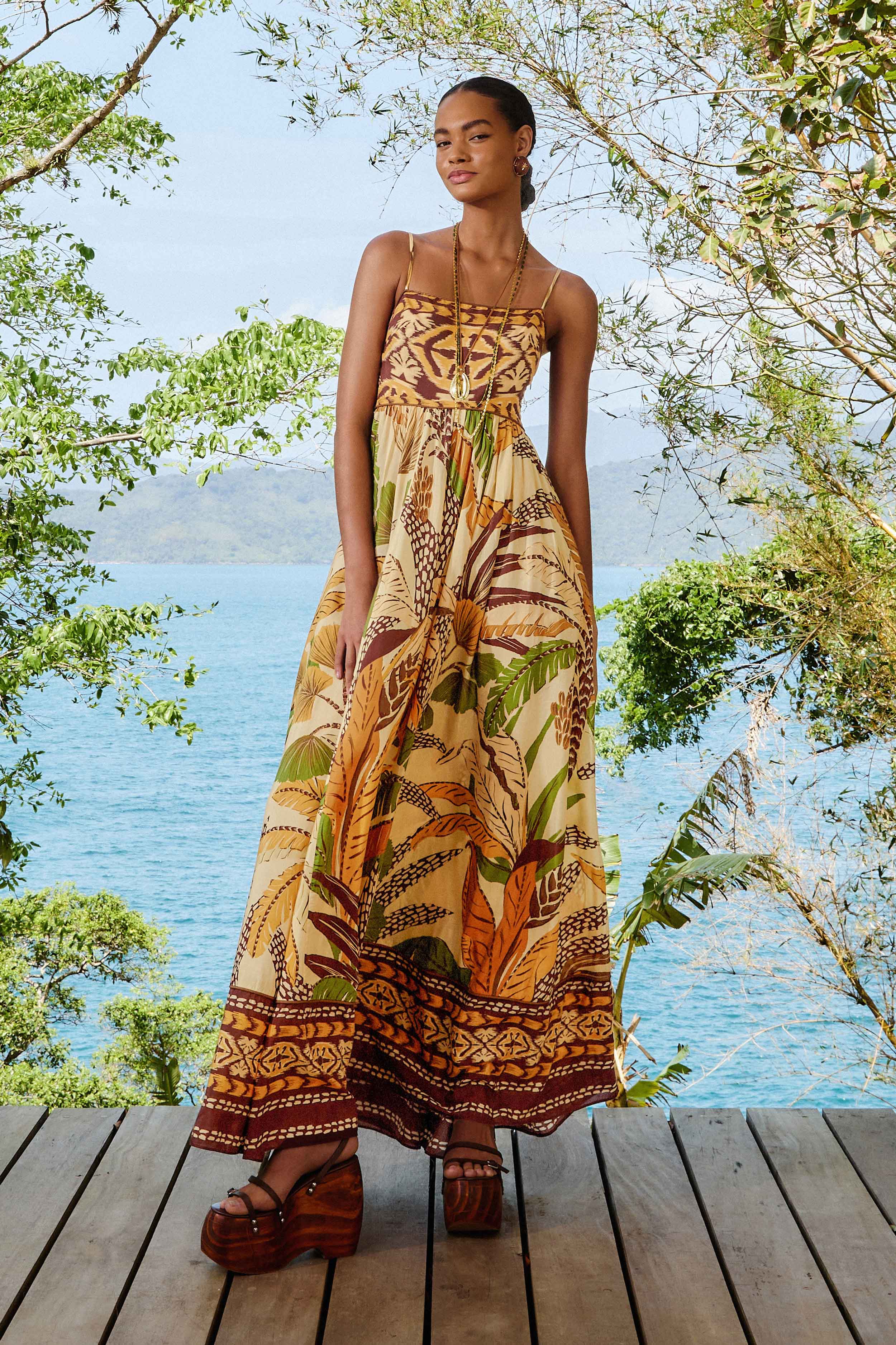 Sand Foliage Sketch Maxi Dress – FARM Rio