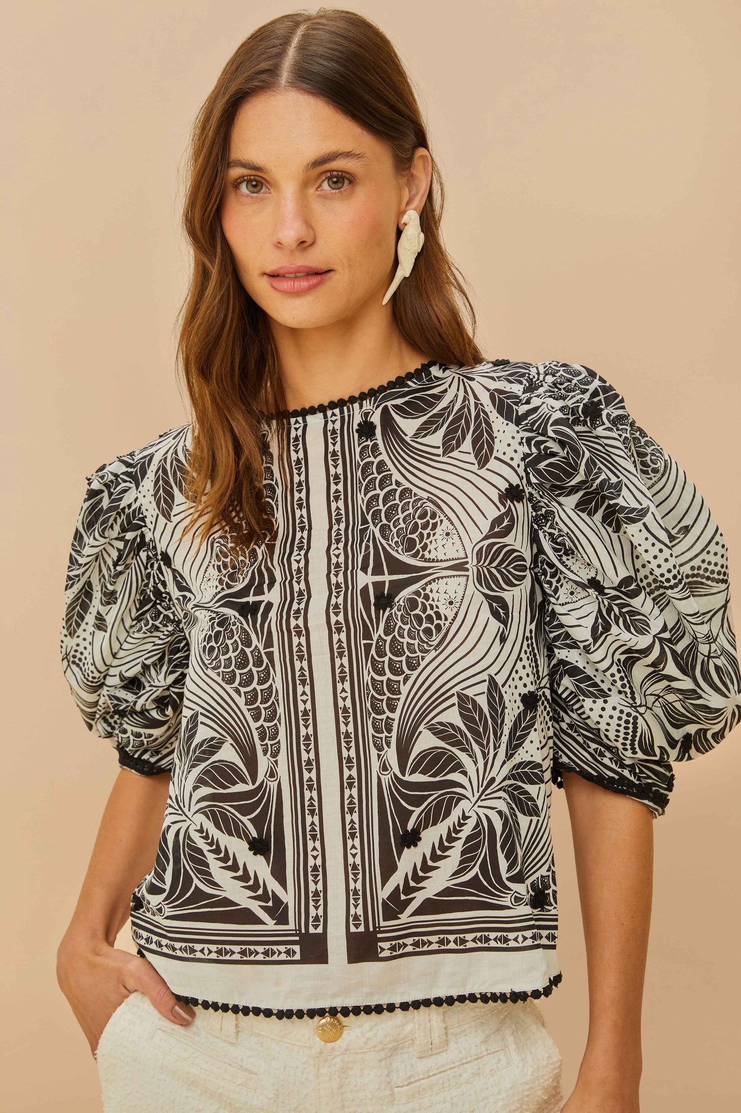 Off-White Monochrome Elegance Scarf Blouse