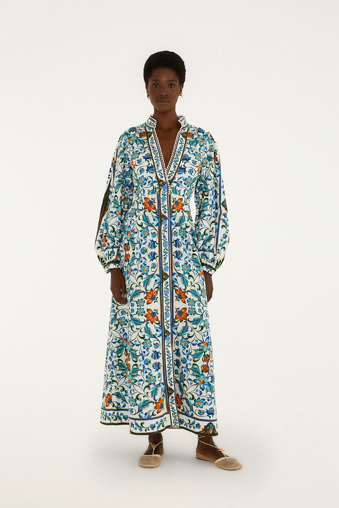 Off-White Flora Tile Lenzing™ Ecovero™ Euroflax™ Maxi Dress | FARM Rio Off-White Flora Tile Lenzing™ Ecovero™ Euroflax™ Maxi Dress | FARM Rio