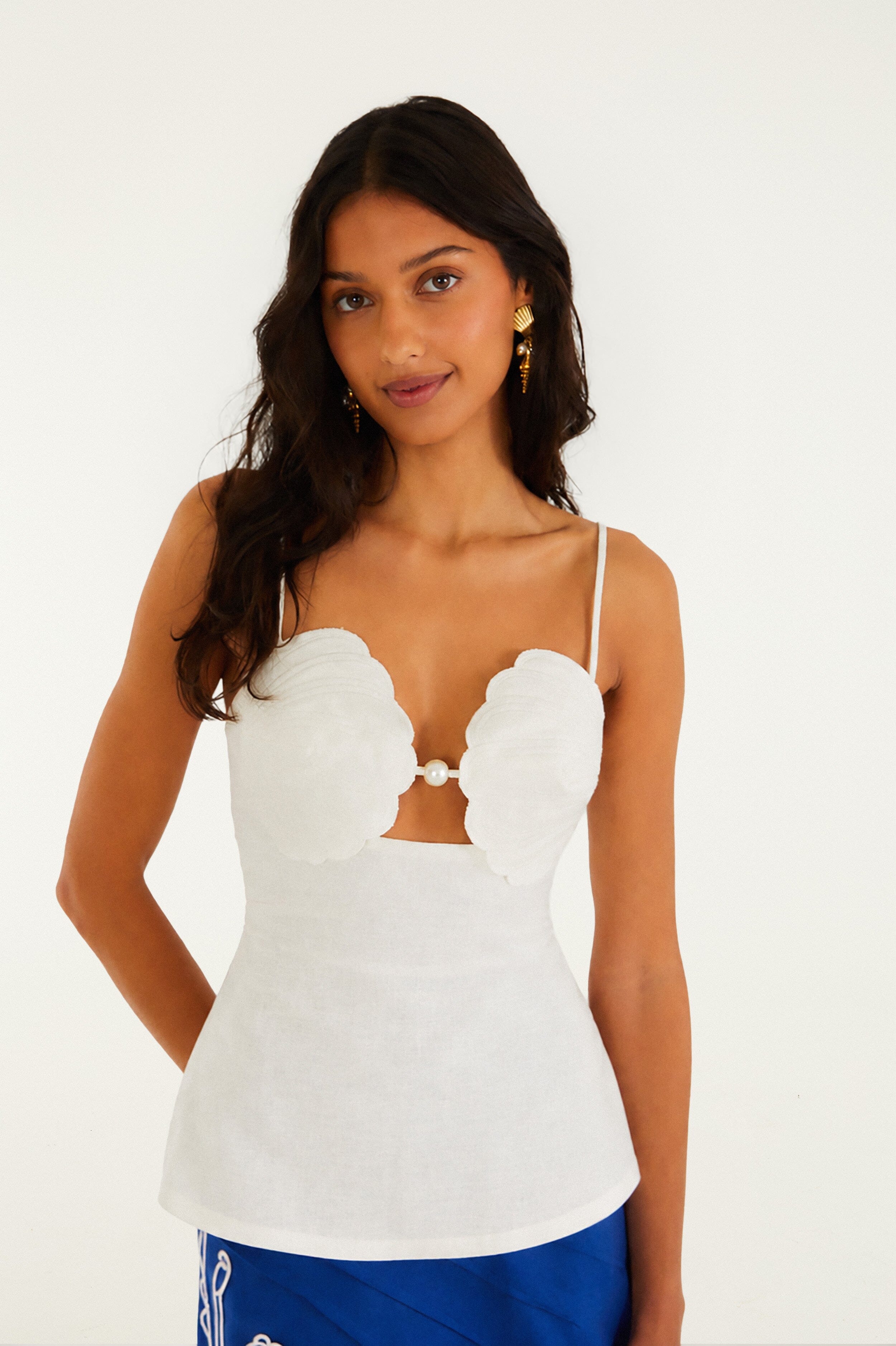 Off-White 3d Shell Euroflax™ Premium Linen Peplum Blouse | FARM Rio