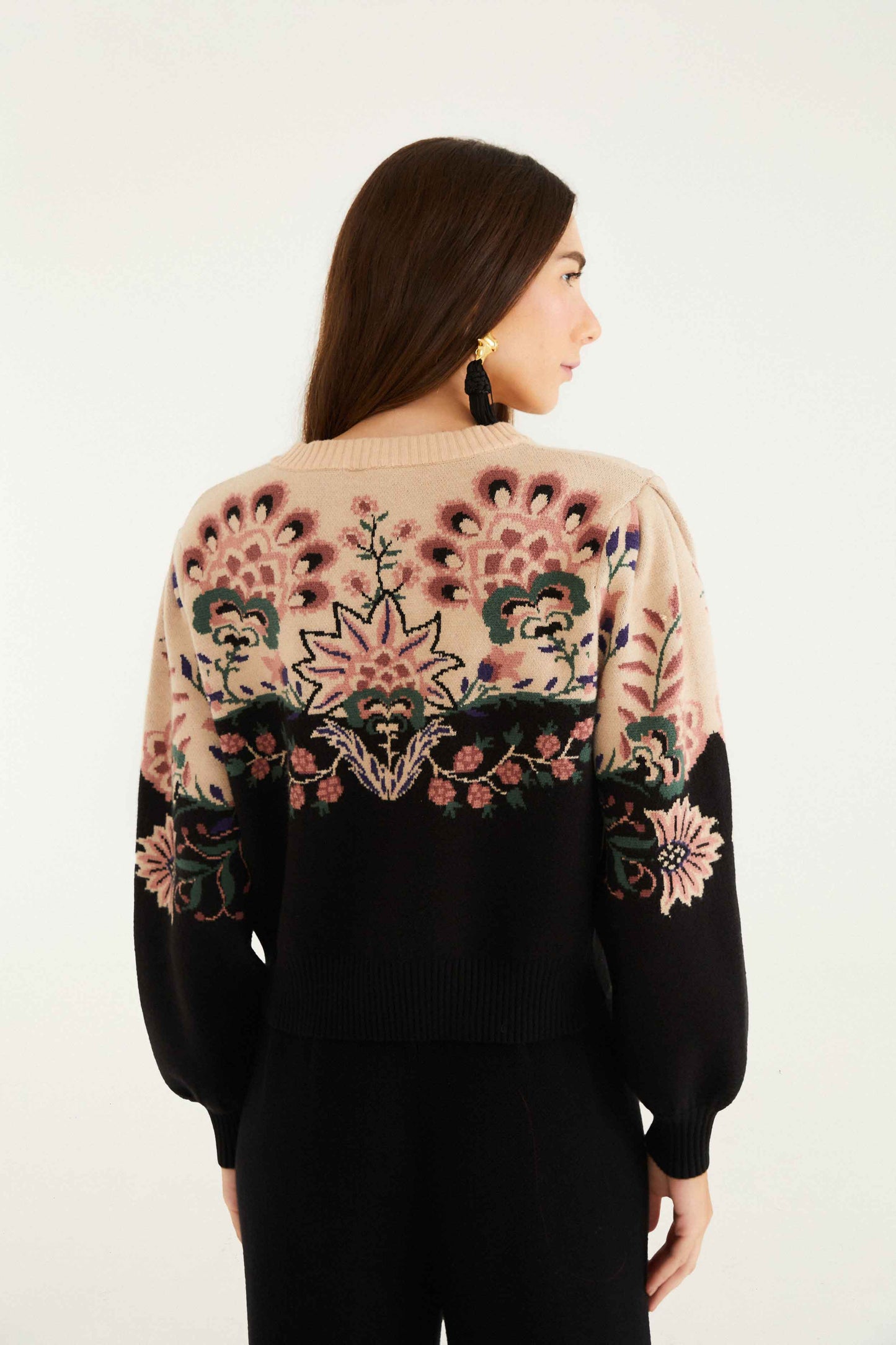 FARM Rio model wearing the Belle Garden Mixed Knit Cardigan