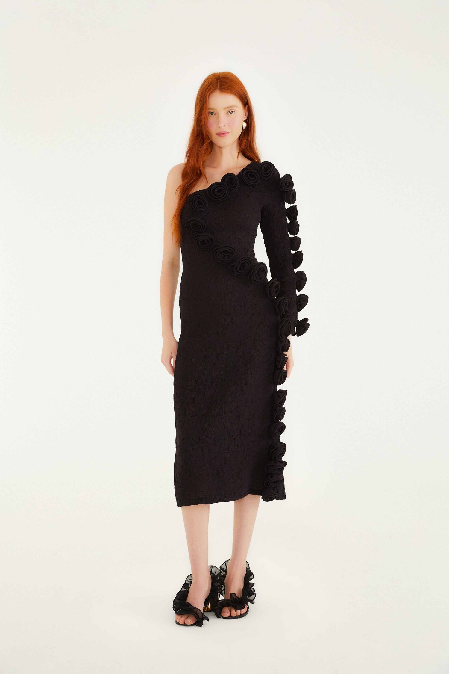 FARM Rio model wearing the Black 3d Rose One-Shoulder Midi Dress