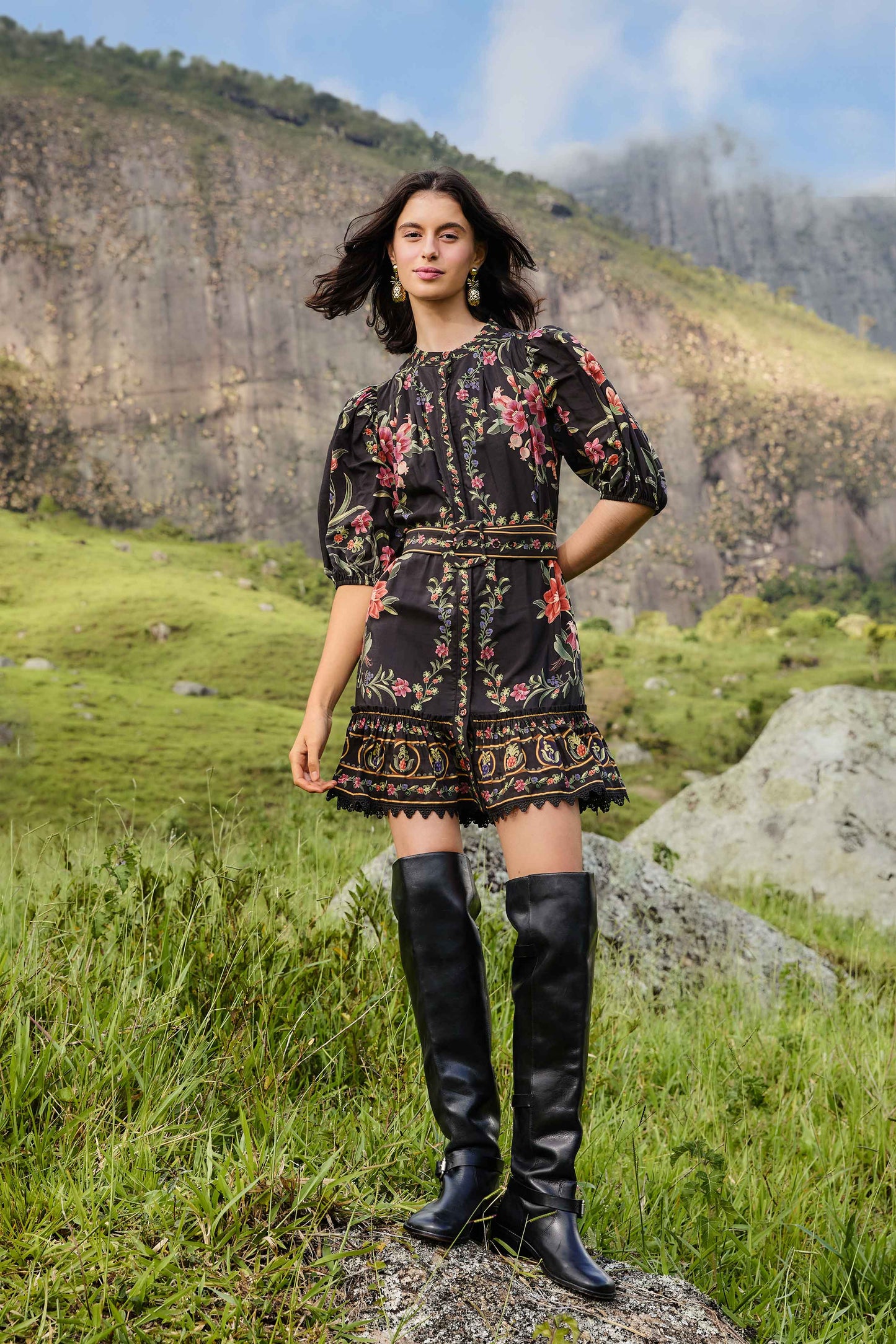 FARM Rio model wearing the Black Belle Garden Lace Belted Mini Dress