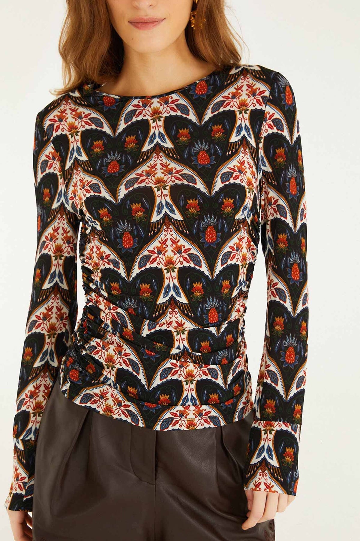 Black Porcelain Birds Long Sleeve Jersey Blouse