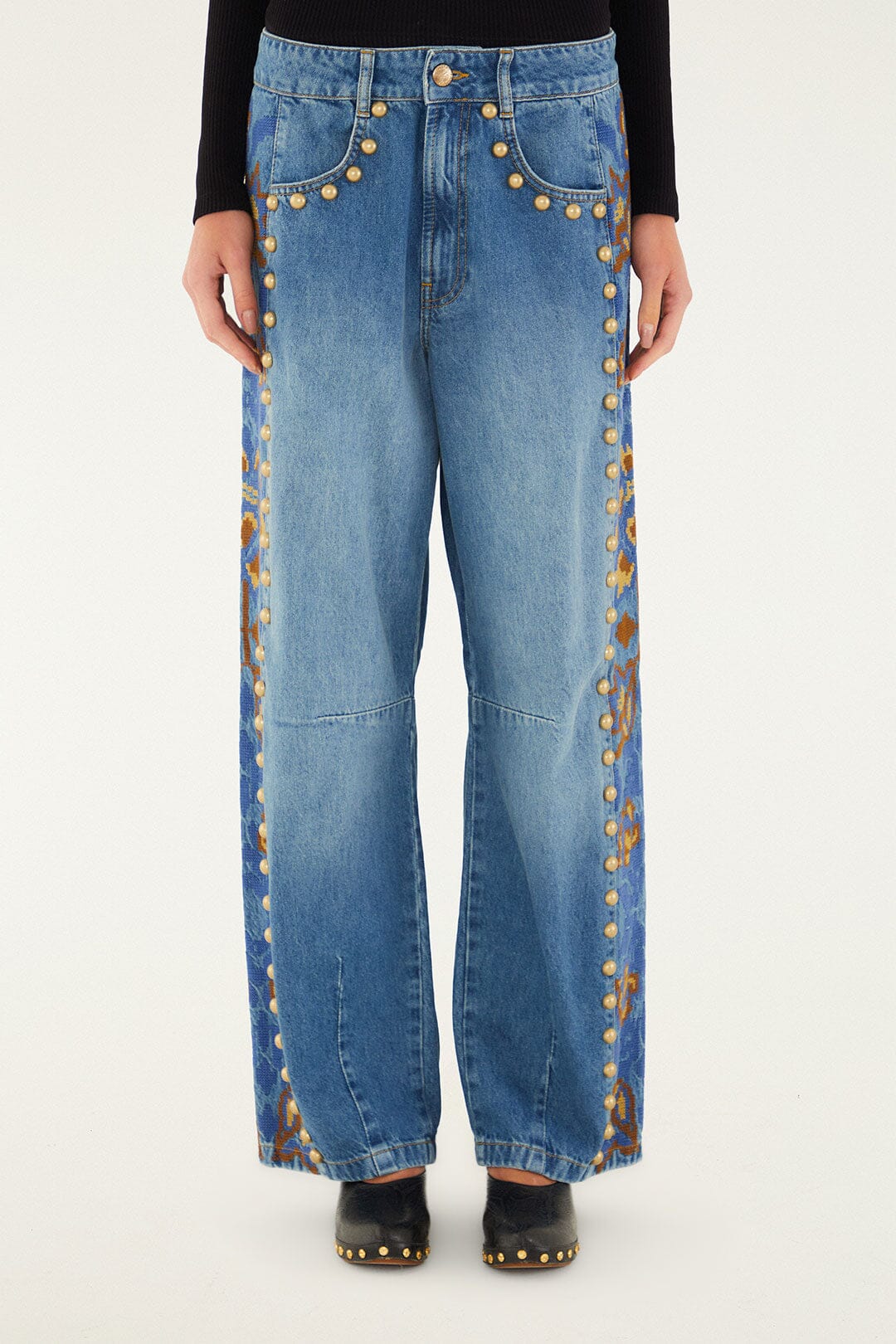 FARM Rio model wearing the Denim Metal Details Embroidered High Waist Pants