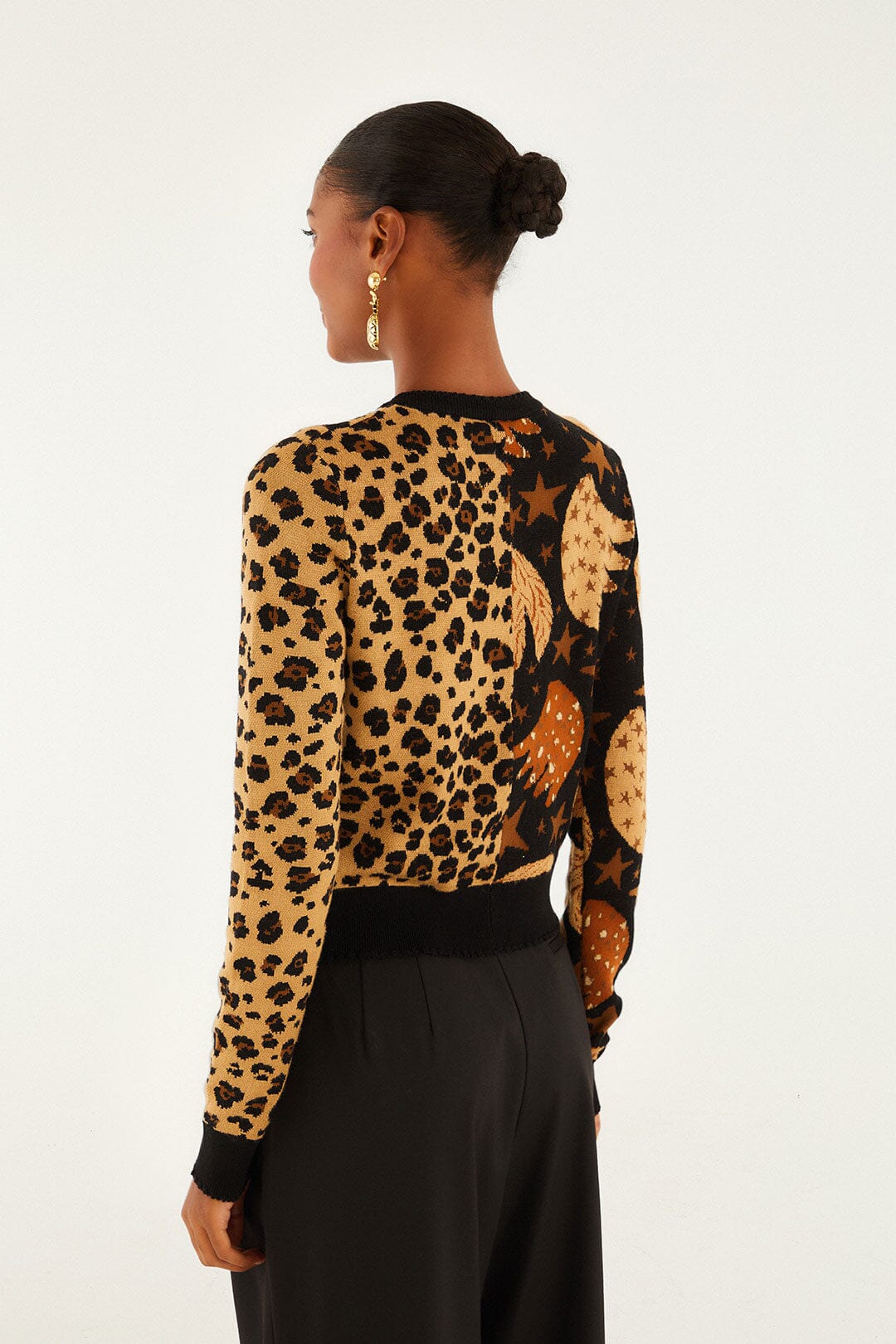 FARM Rio model wearing the Mixed Banana Leopard Buttoned Cardigan