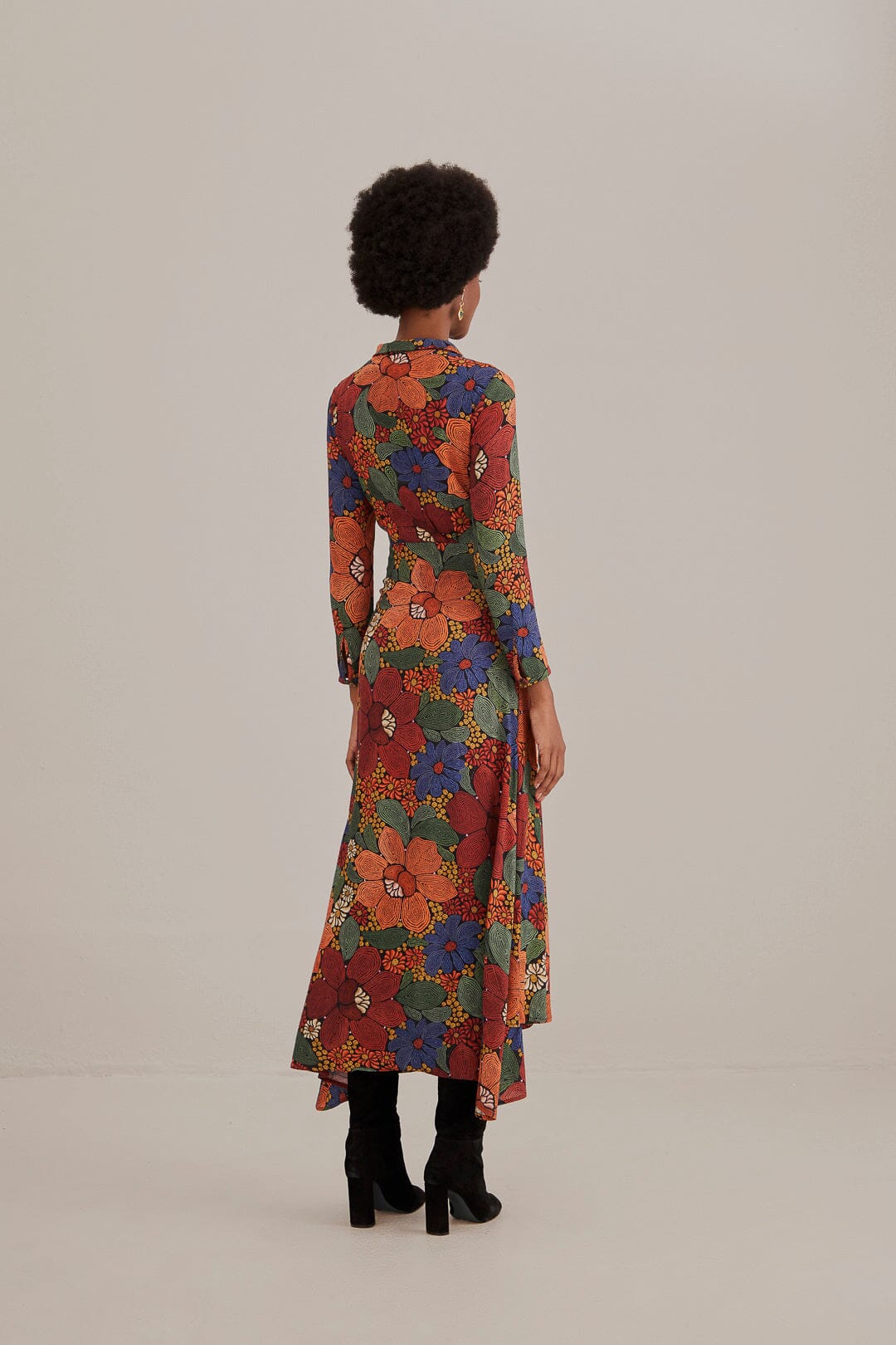 Black Stitched Flowers V Neck Maxi Dress