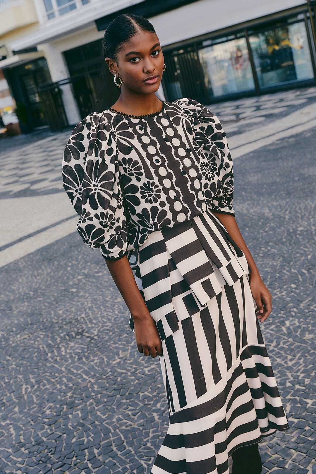 Black Palermo Puff Sleeve Blouse
