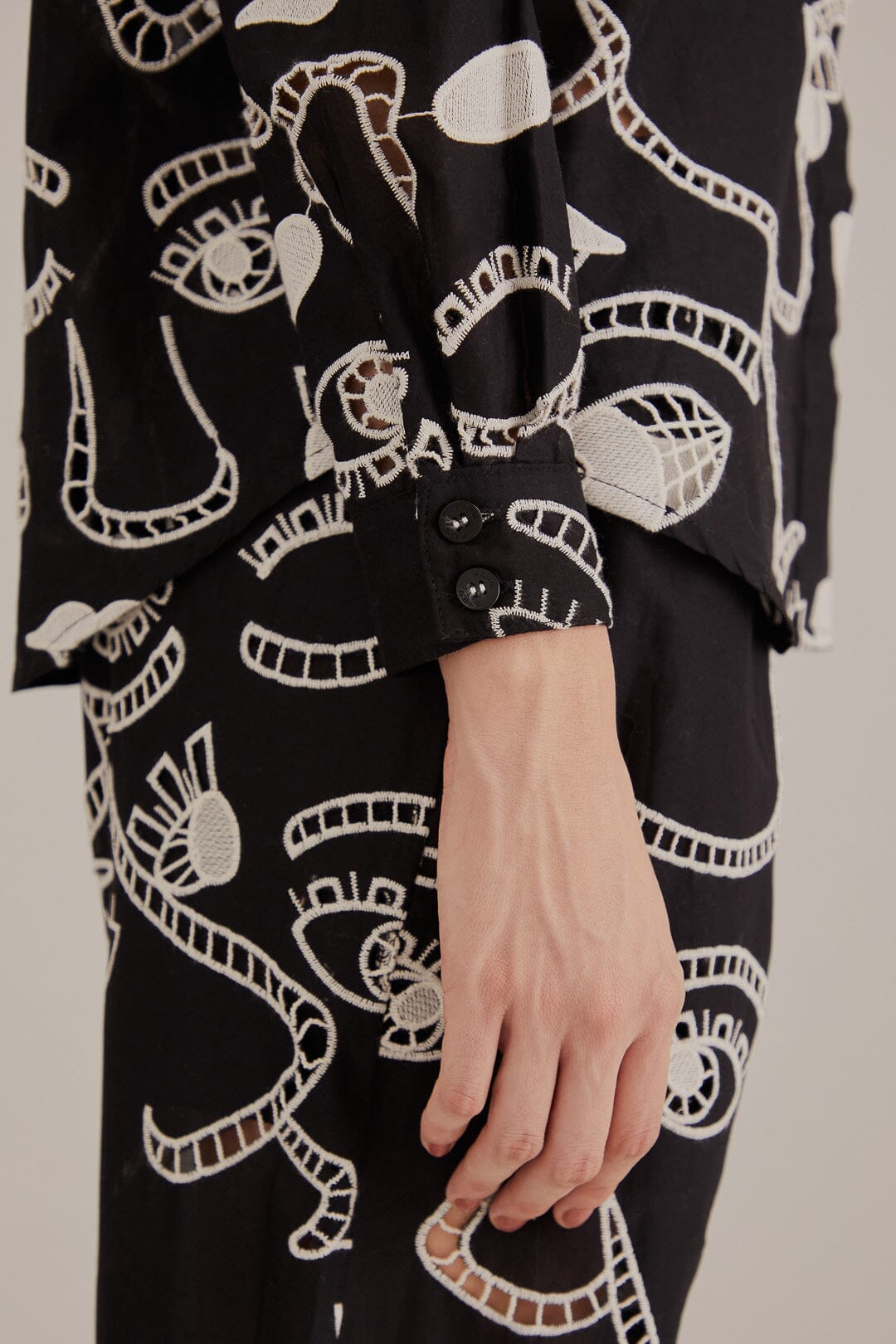 Black Richelieu Faces Shirt