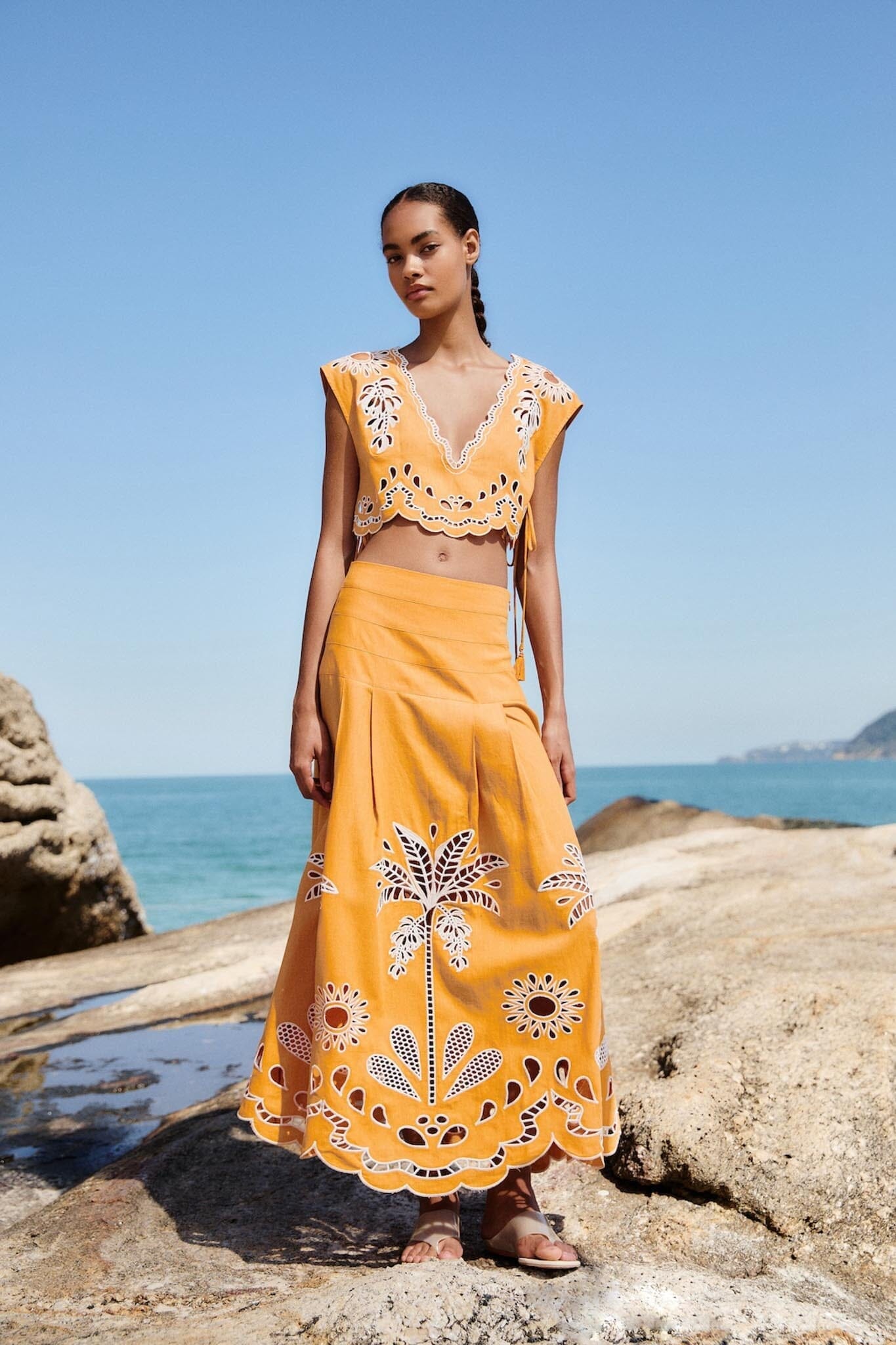 Camel Tropi Embroidery Skirt