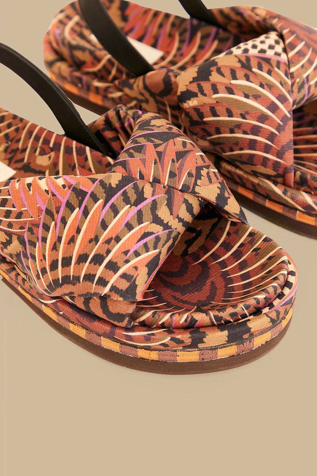 Caramel Macawmouflage Puffy Flat Sandal