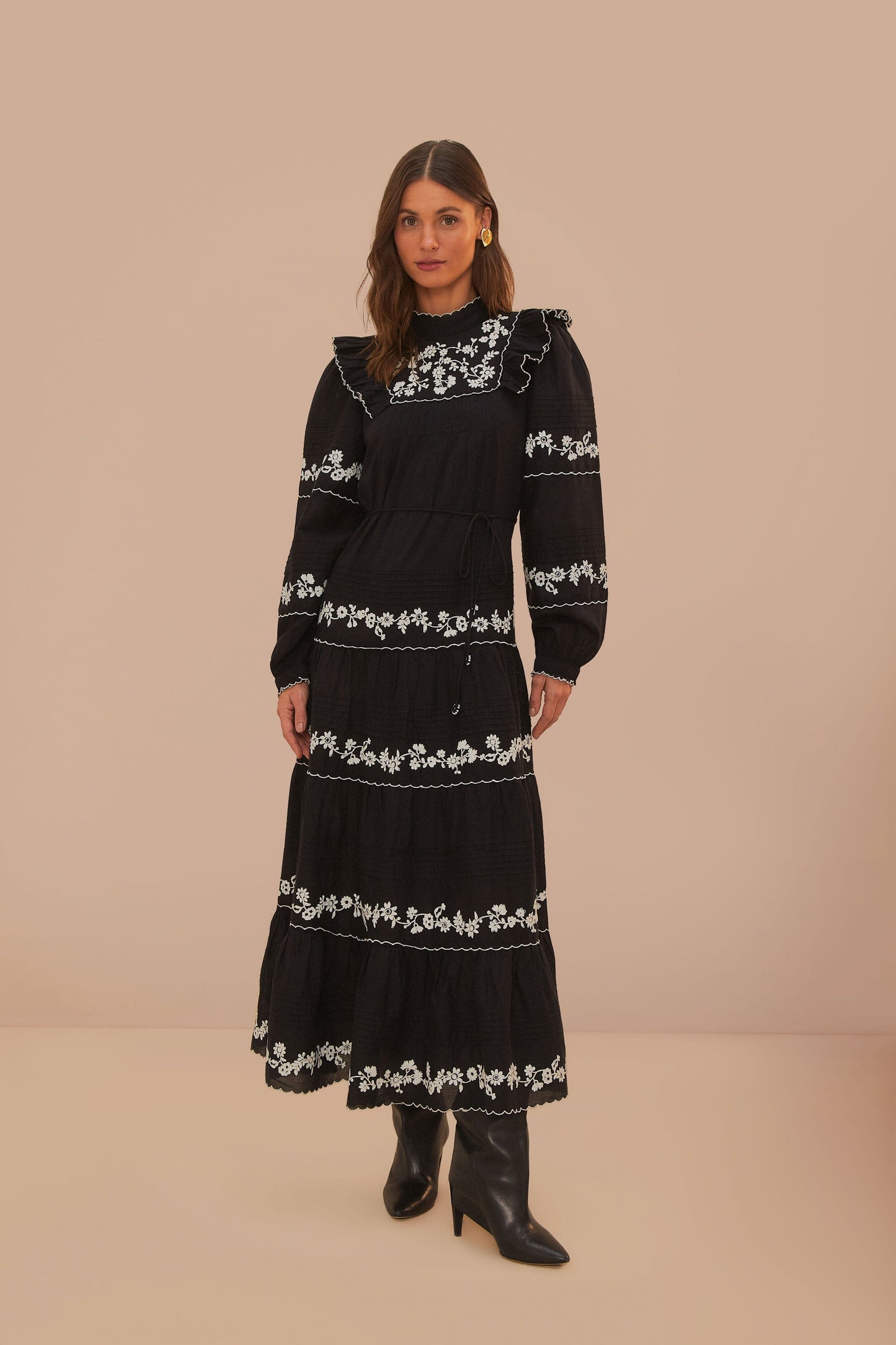 Black And White Embroidered Long Sleeve Maxi Dress