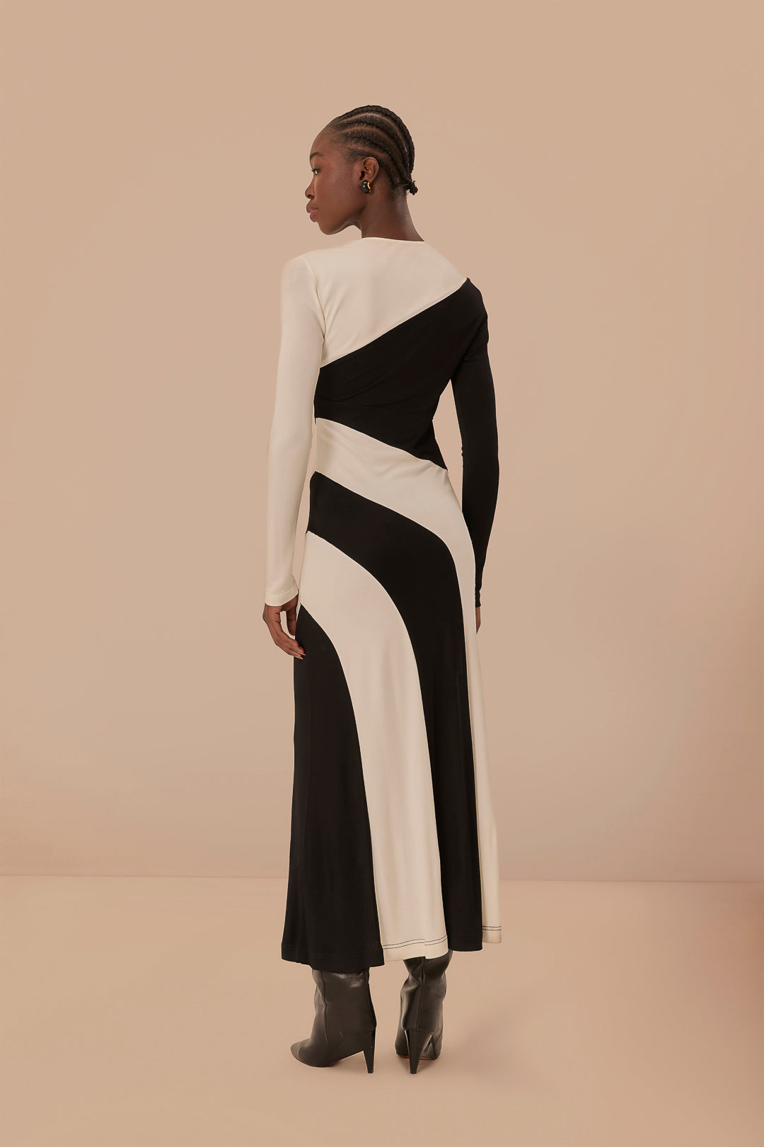 Black And White Cut-Out Long Sleeve Midi Dress