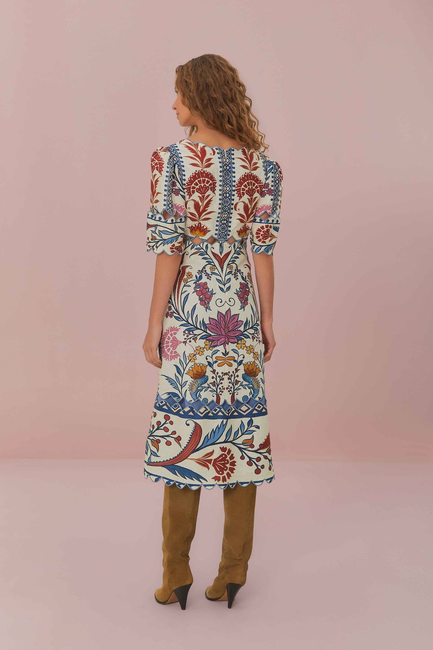 ROMANTIC LIGHTNESS CREAM SHORT SLEEVE MAXI DRESS