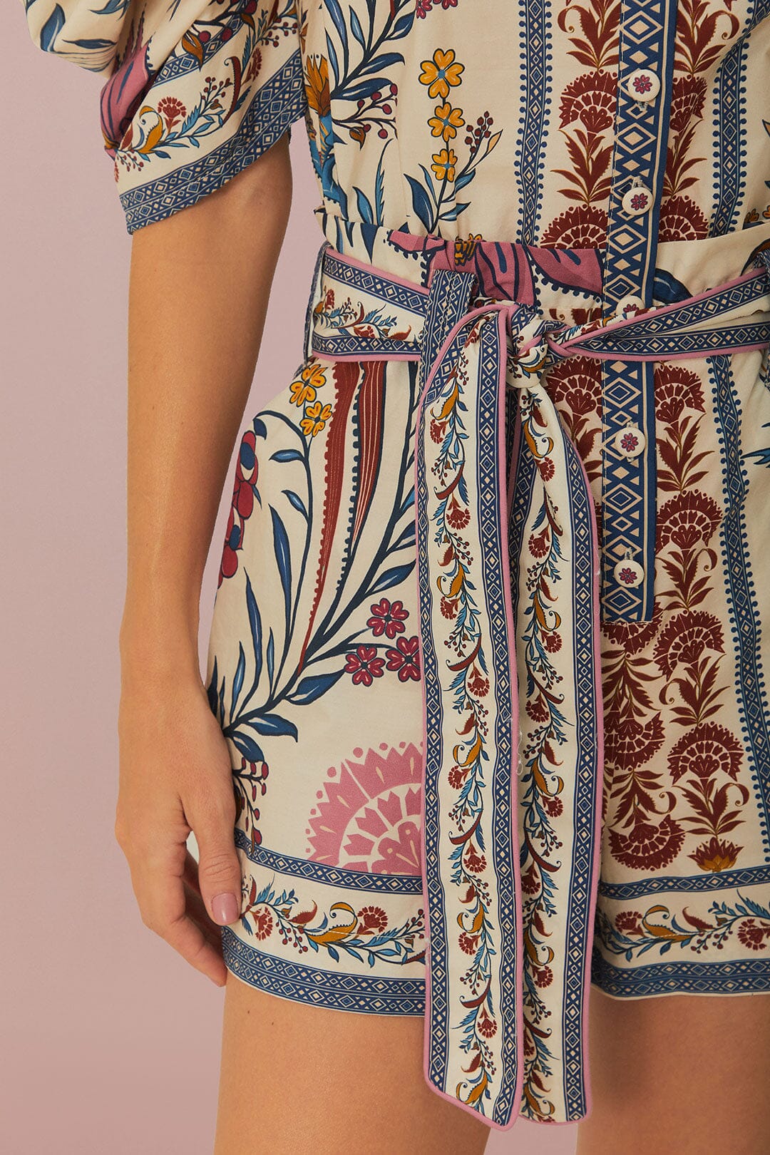 ROMANTIC LIGHTNESS CREAM ROMPER