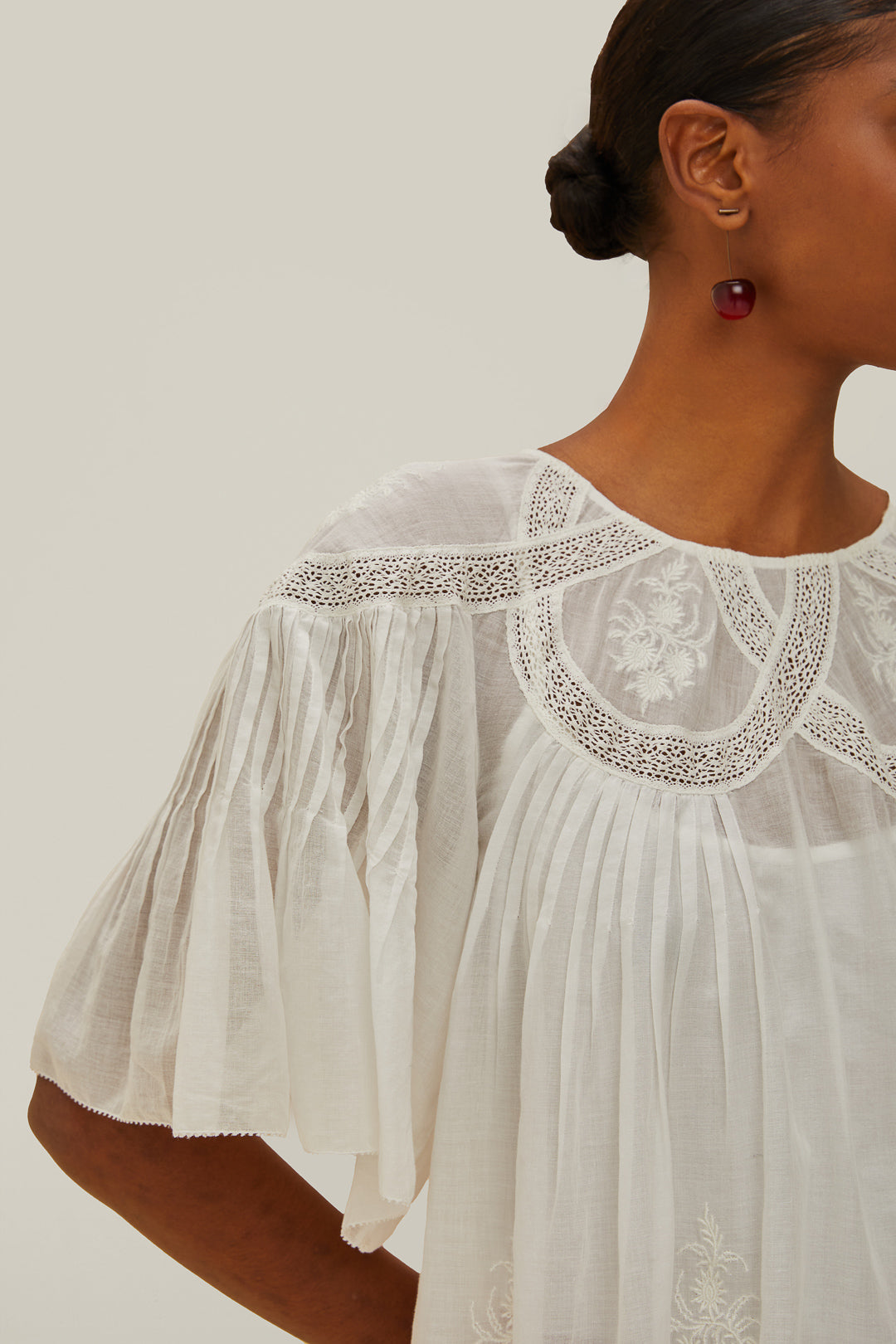 Off-White Embroidered Short Sleeve Blouse