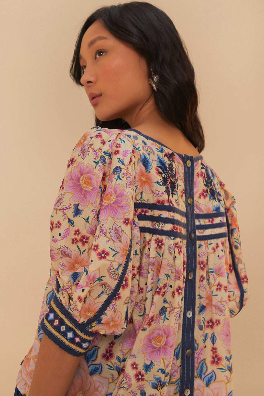 SUPERBLOOM TAPESTRY CREAM SQUARE NECKLINE BLOUSE
