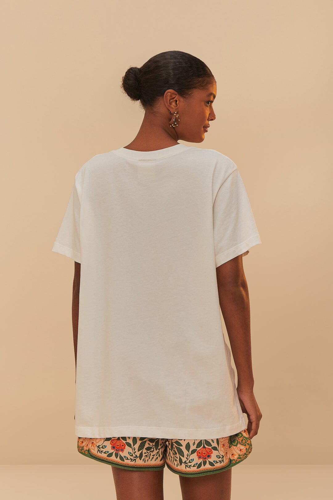 BANANA COCINA OFF-WHITE RELAXED T-SHIRT