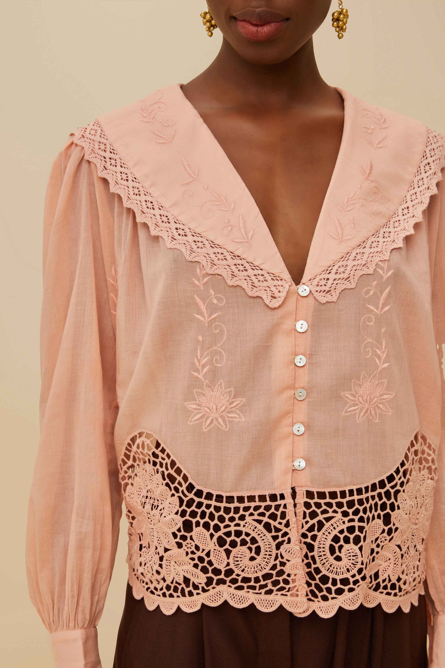 PINK LACY LONG SLEEVE BLOUSE