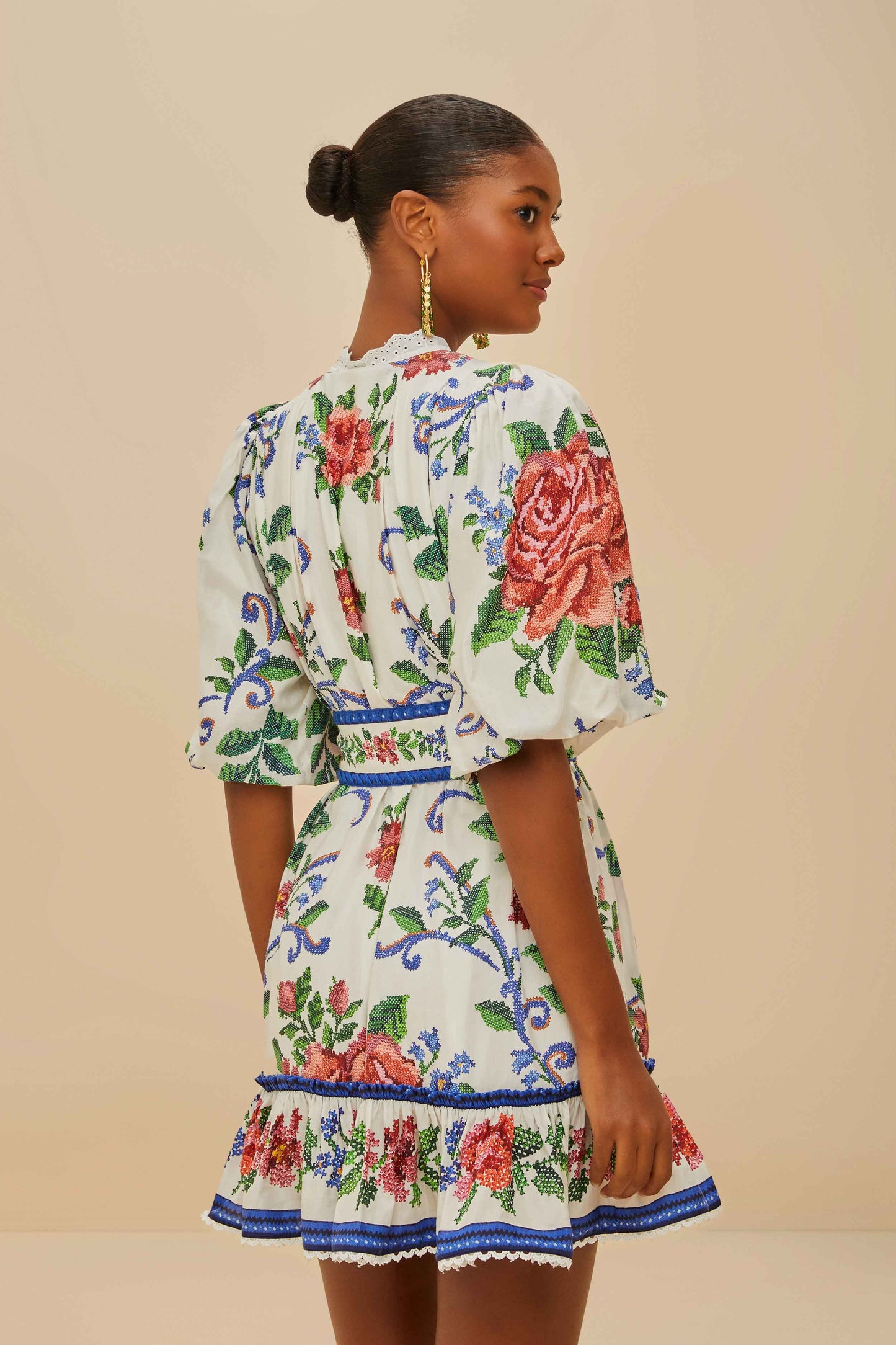 FLOWER TAPESTRY OFF-WHITE MINI DRESS