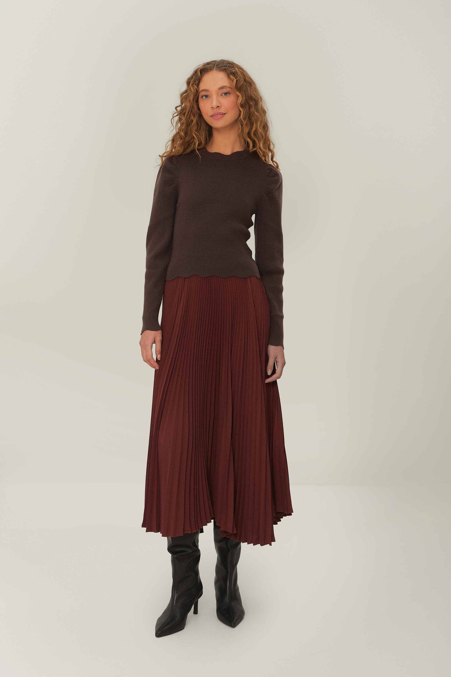 BROWN PLEATED MAXI SKIRT
