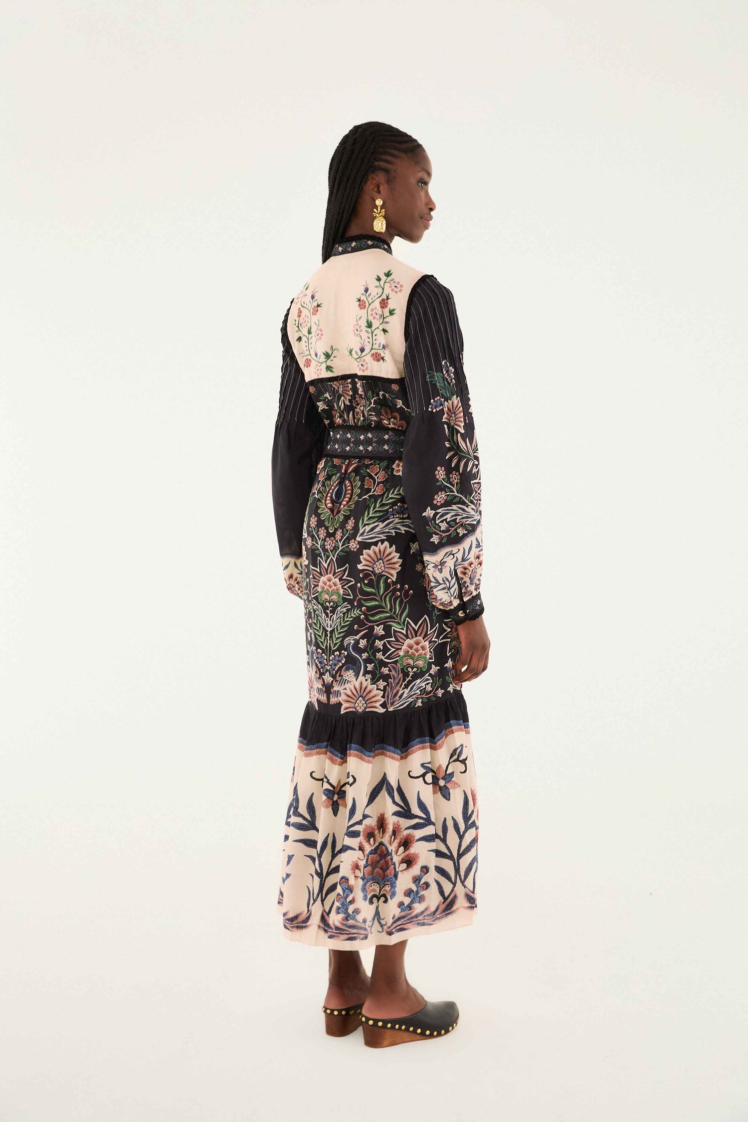 black berry garden long sleeve pleated maxi dress Long Sleeve Black Floral Dress Farm Rio Black Berry Garden Long Sleeve Pleated Maxi Dress, Berry