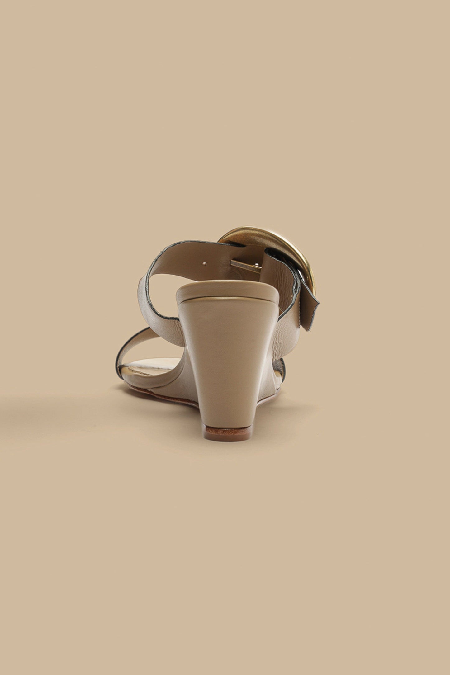 MOCHA BUCKLE WEDGE SANDAL