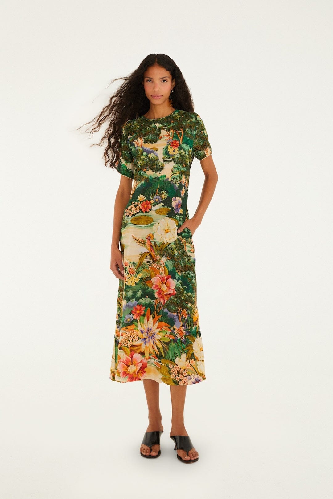 Multicolor Oriental Garden Short Sleeve Maxi Dress