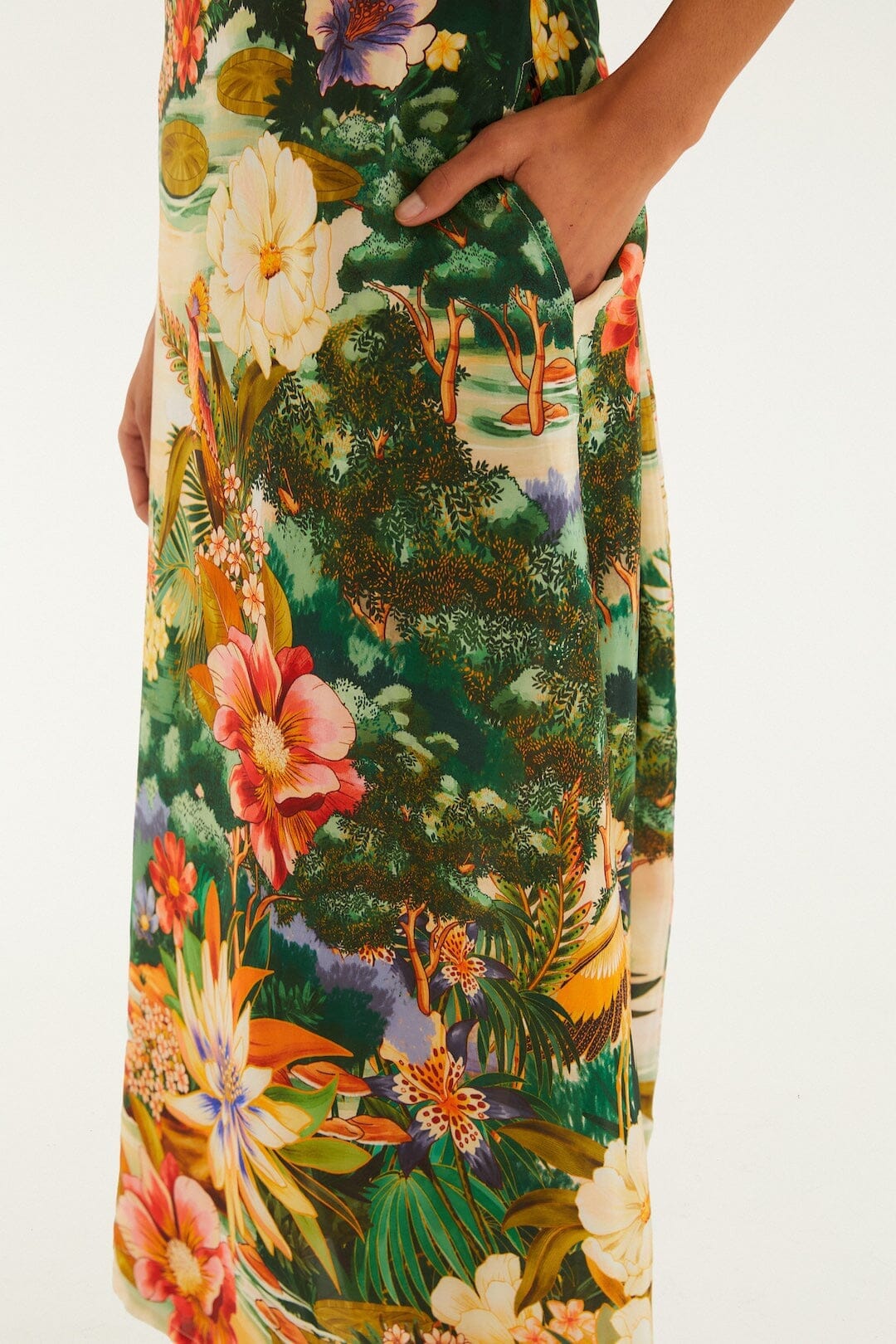 Multicolor Oriental Garden Short Sleeve Maxi Dress