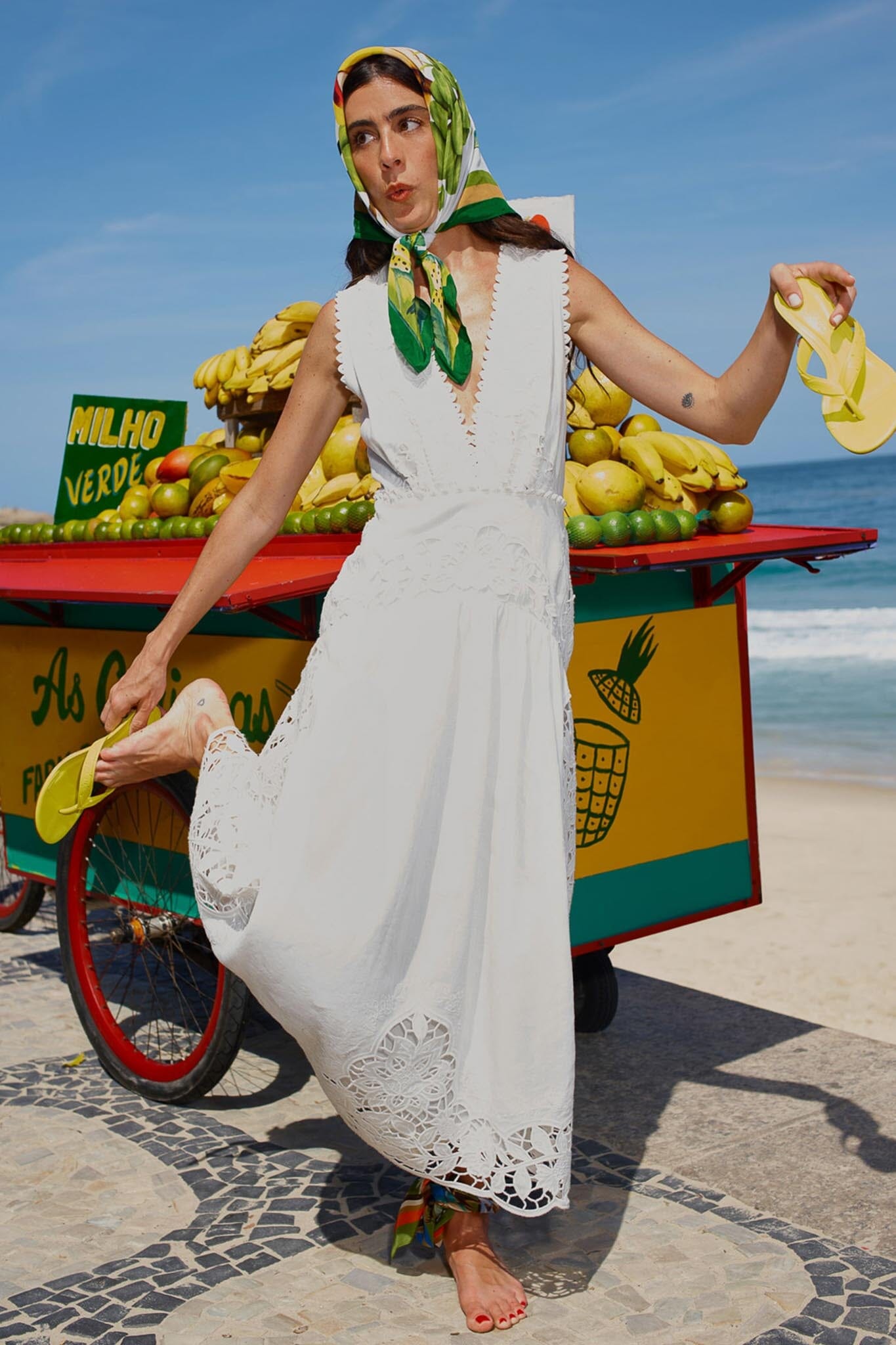 Off-White Richelieu V Neck Sleeveless Midi Dress | FARM Rio