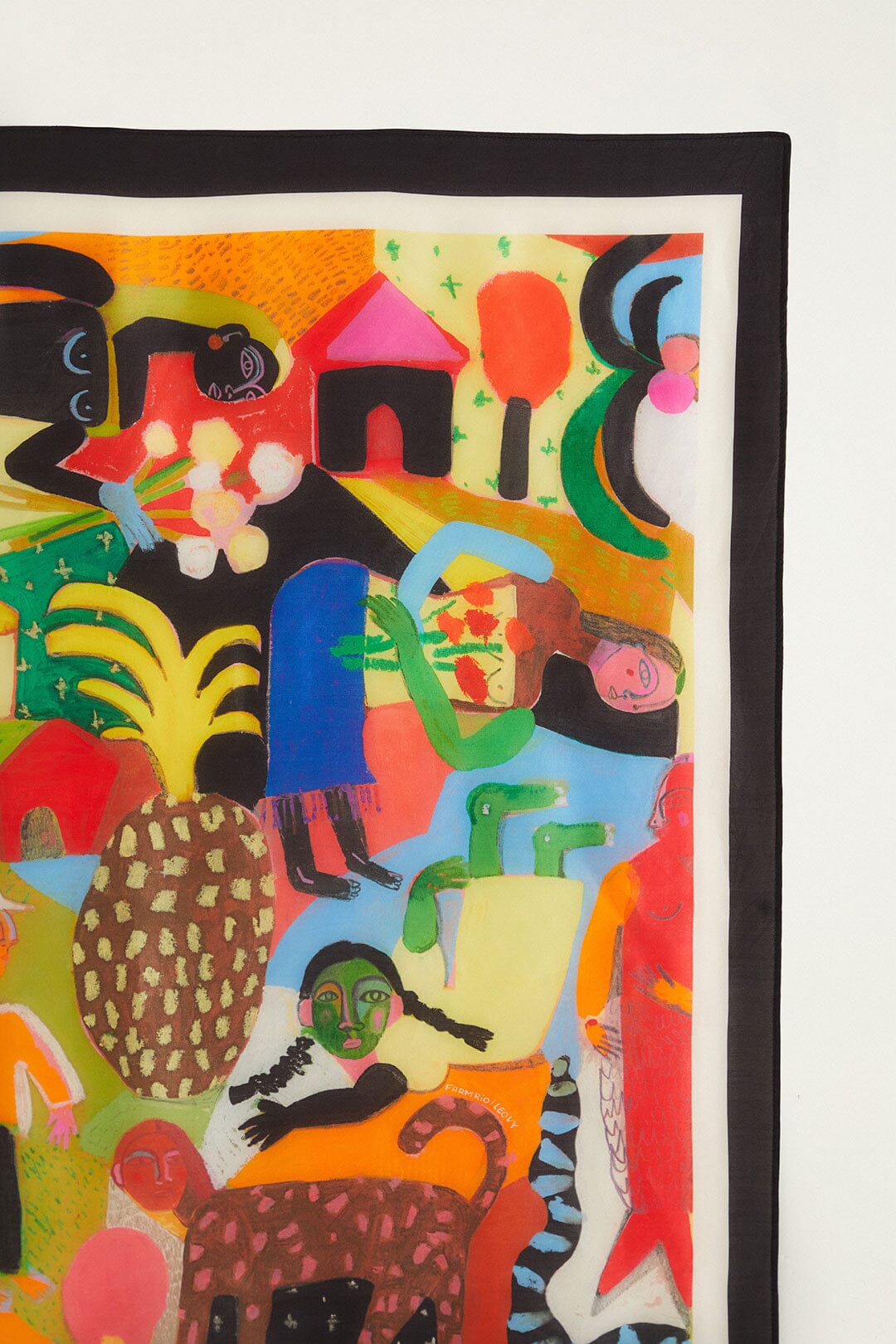 FARM Rio model wearing the Ana Leovy Farm Rio Scarf