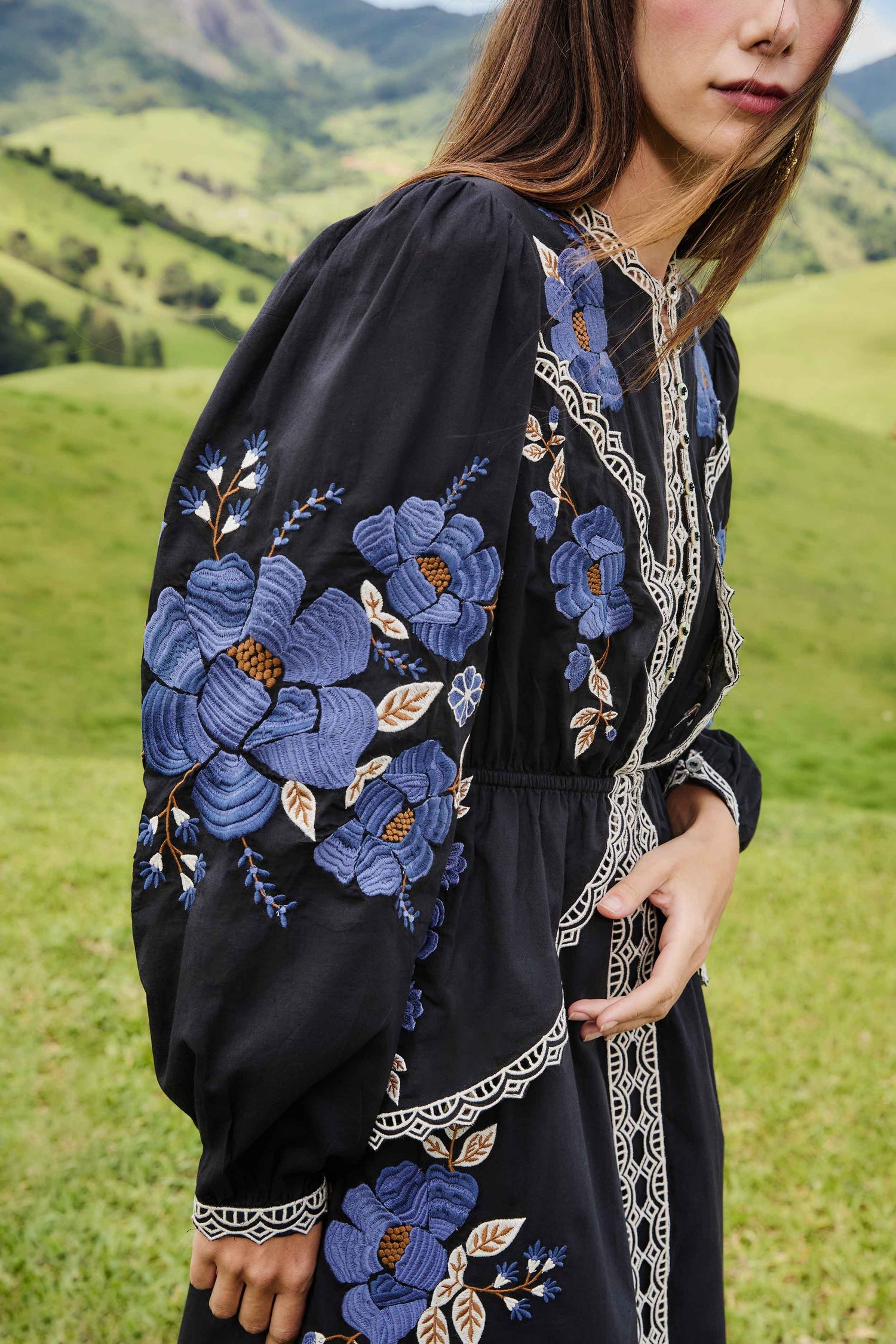 Black Bold Flowers Long Sleeve Midi Dress