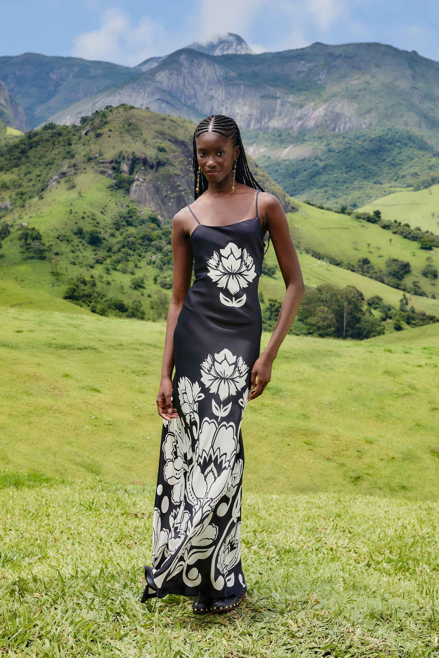 FARM Rio model wearing the Black & White Floral Arabesque Slip Lenzing� Ecovero� Viscose Maxi Dress