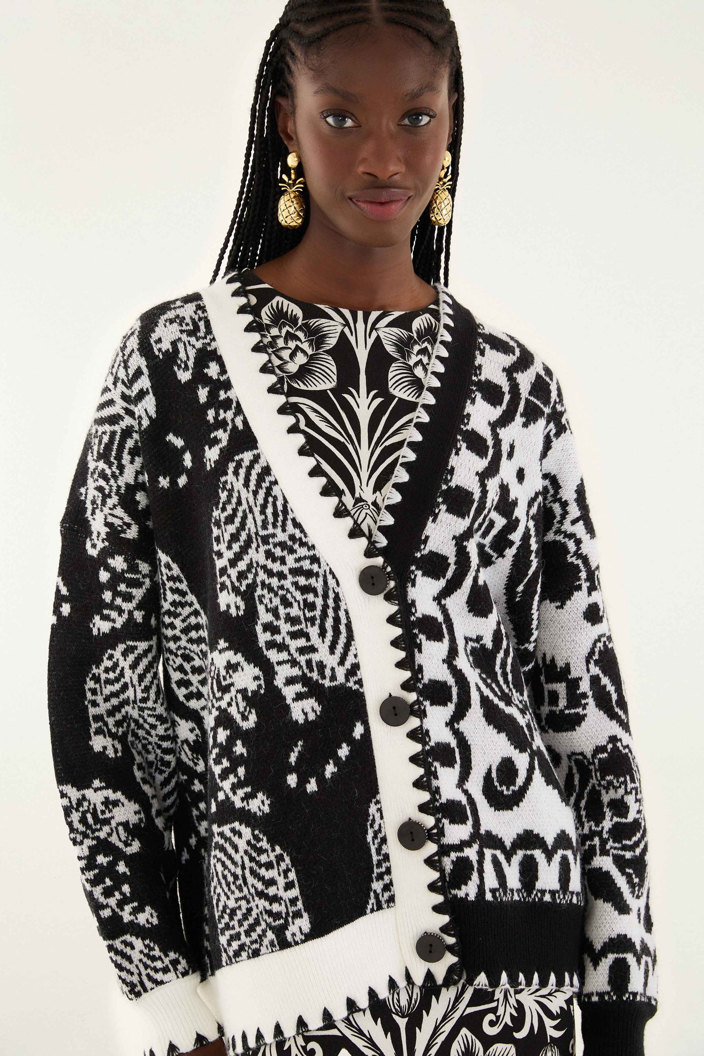 FARM Rio model wearing the Black & White Mixed Striped Tigers Buttoned Knit Cardigan