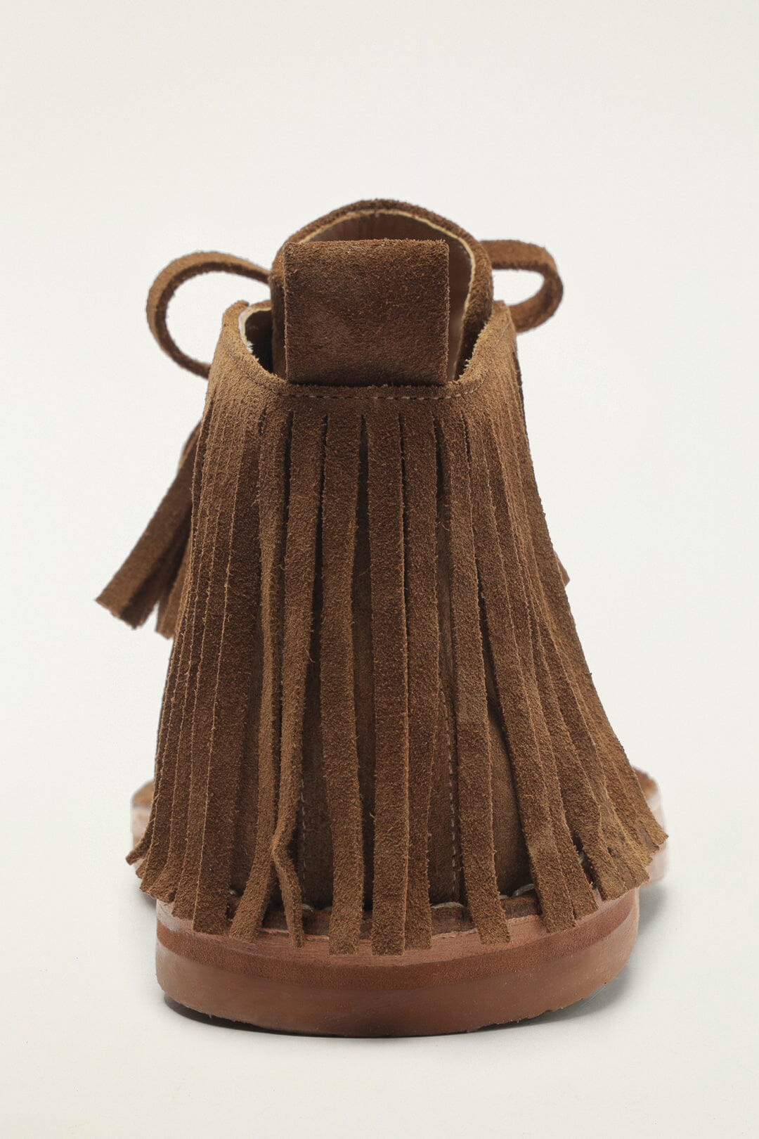 FARM Rio model wearing the Brown Fringes Suede Desert Boot