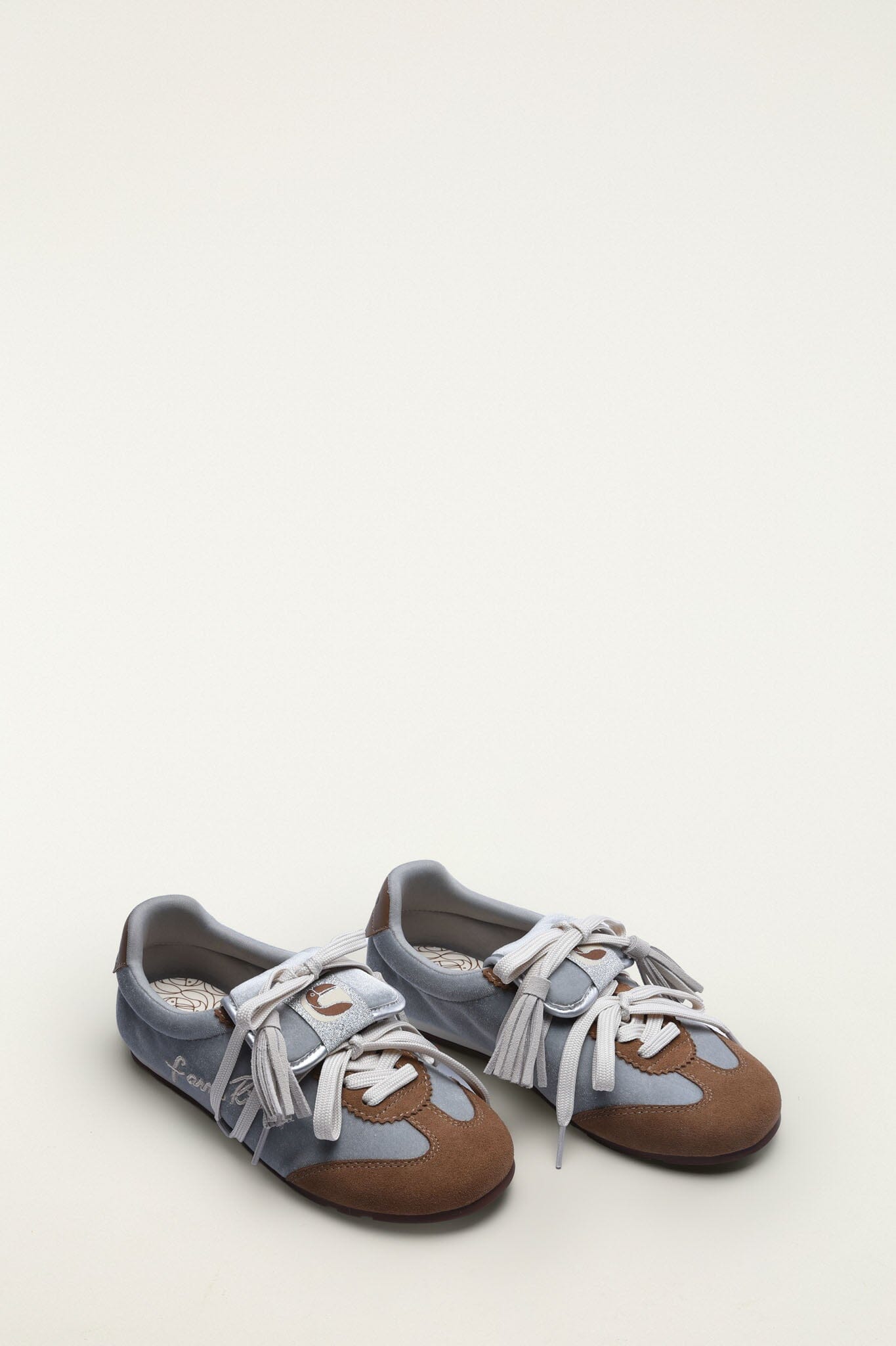 FARM Rio model wearing the Farm Rio Velvet Sneakerina
