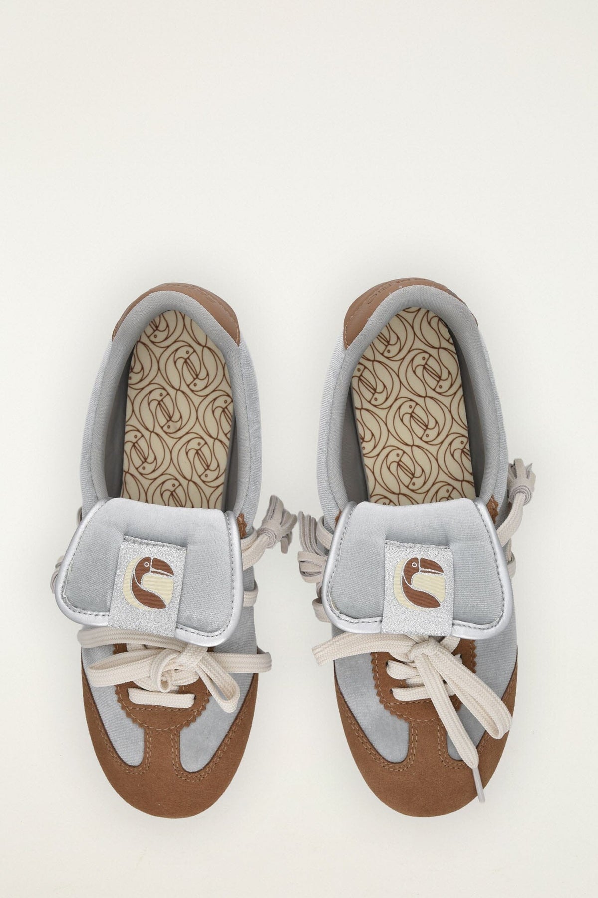 Farm Rio Velvet Sneakerina