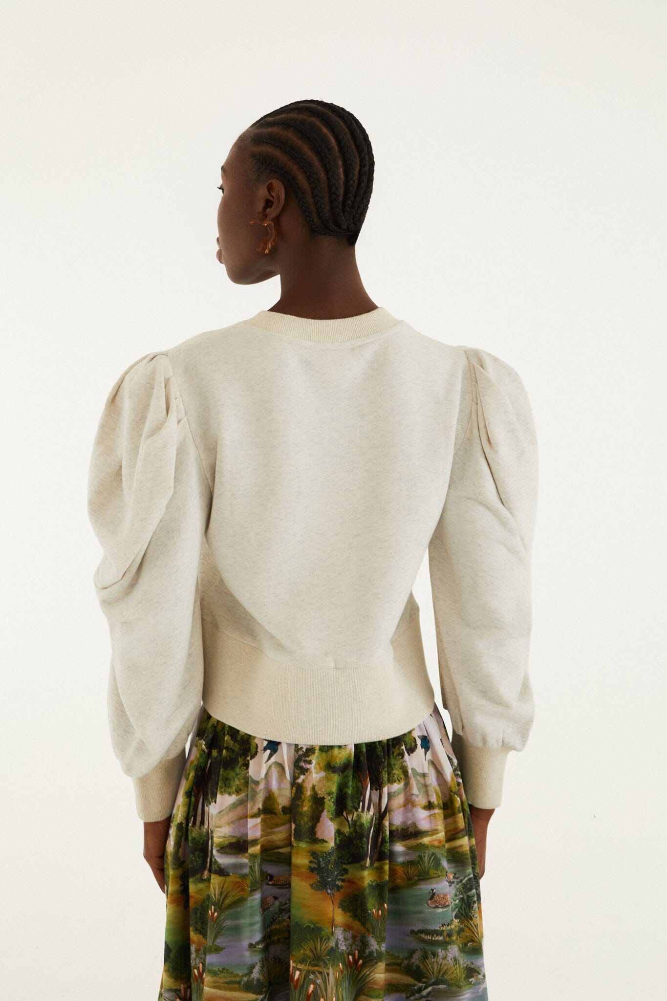 FARM Rio model wearing the Grey Countryside Landscape Puff Sleeve Sweater