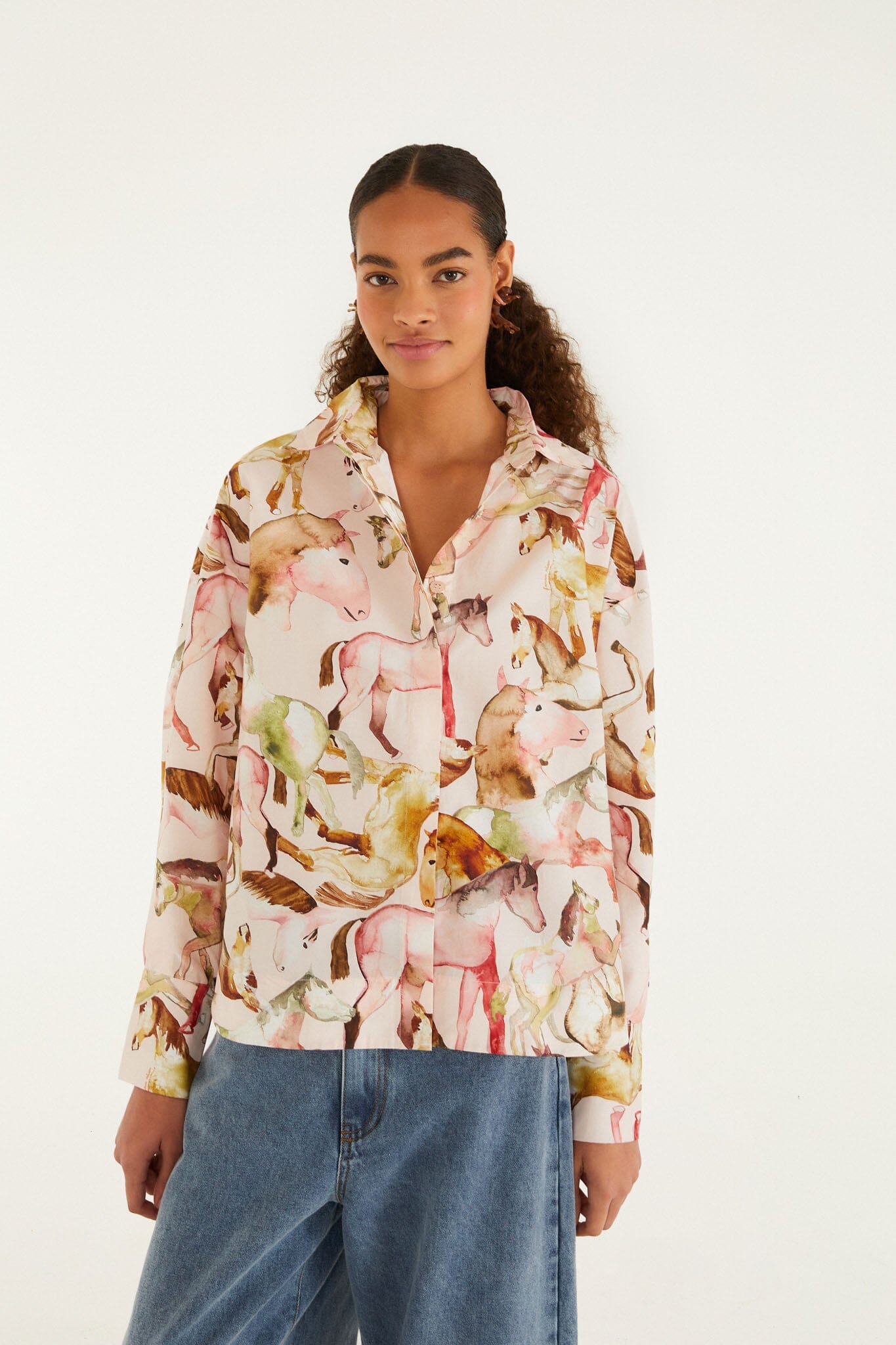FARM Rio model wearing the Light Pink Equestrian Buttoned Shirt