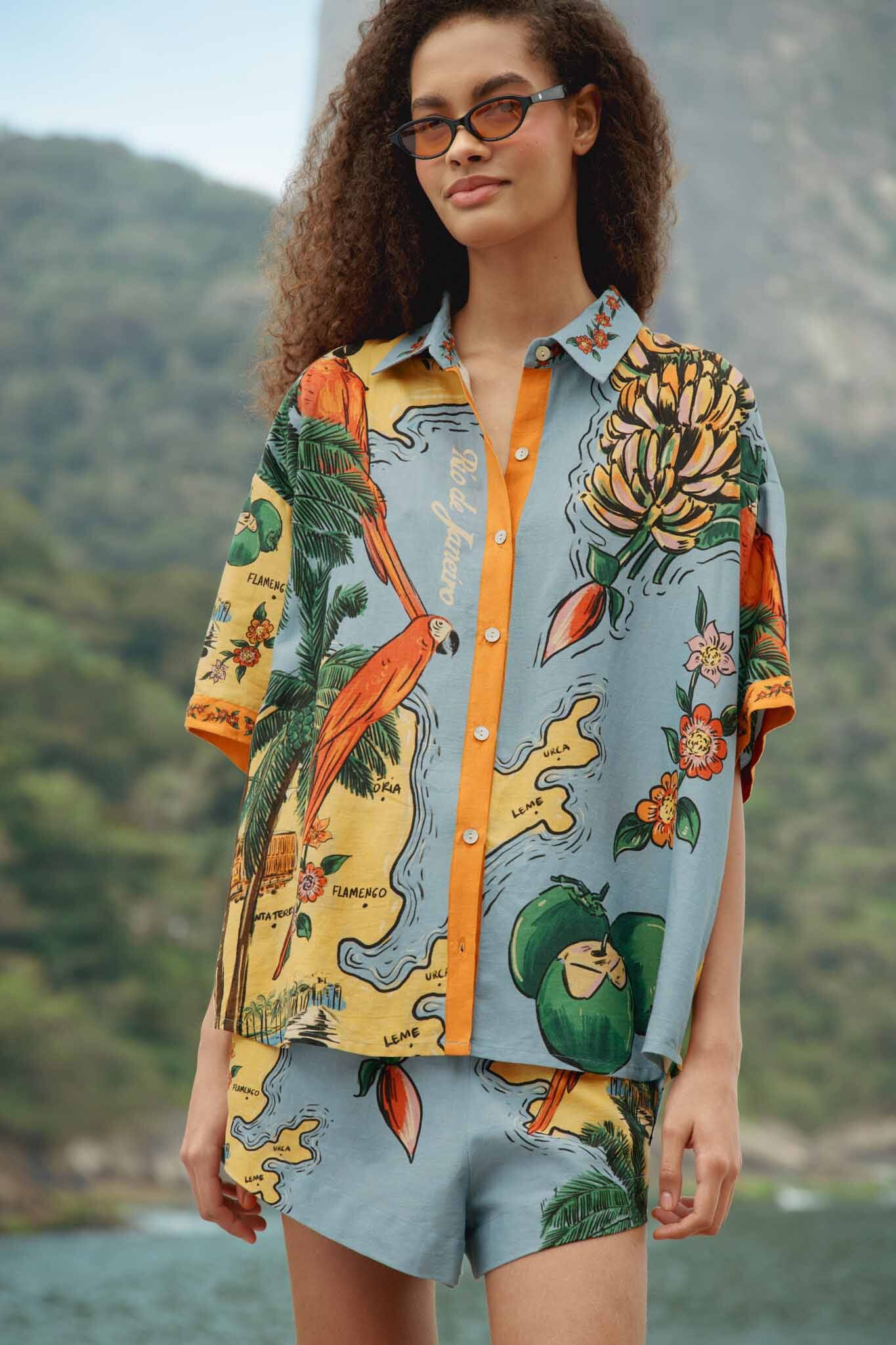 FARM Rio model wearing the Multicolor Beaches Path Buttoned Shirt