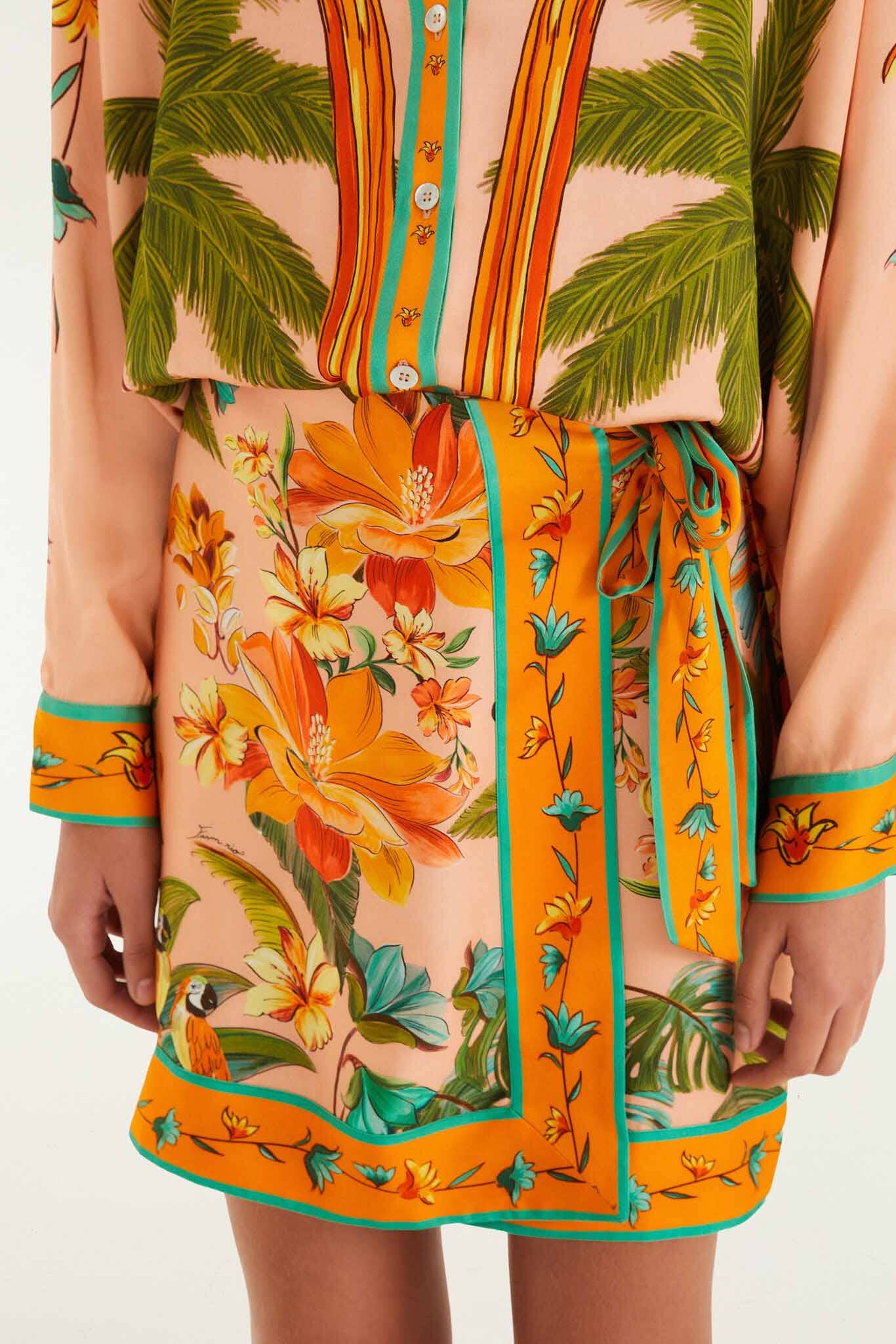 FARM Rio model wearing the Multicolor Birds Lenzing Ecovero Mini Skirt
