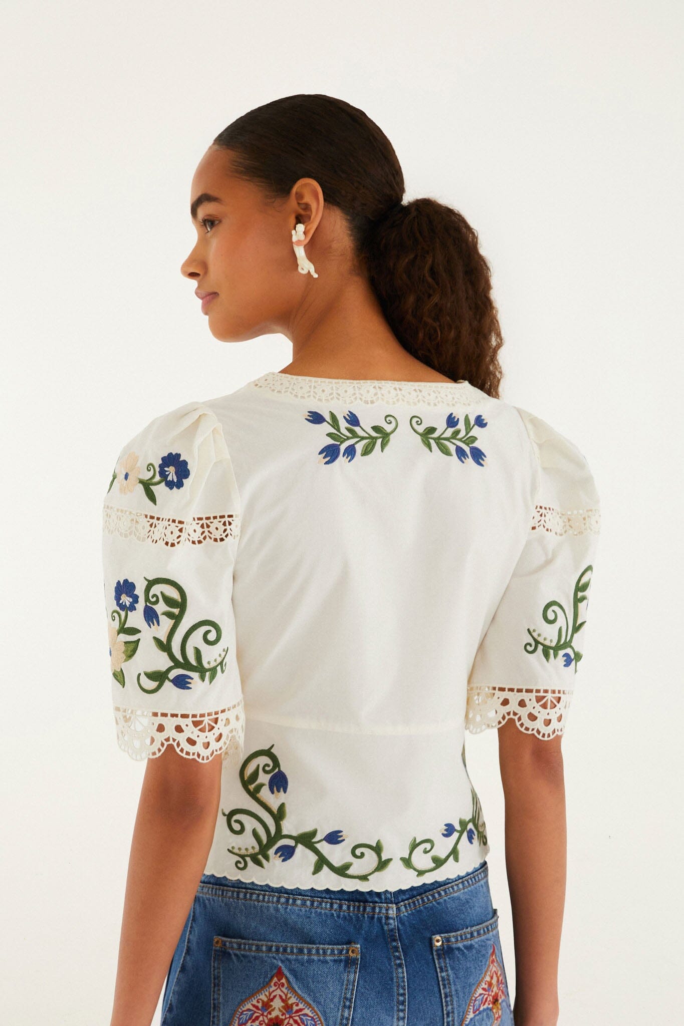 FARM Rio model wearing the Off-White Countryside Land Embroidered Lace Blouse